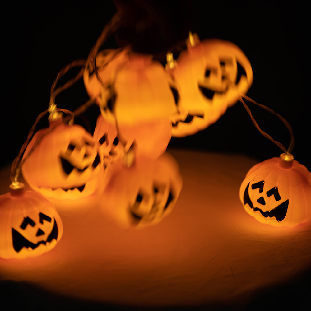 Battery -type glowing Halloween garland
