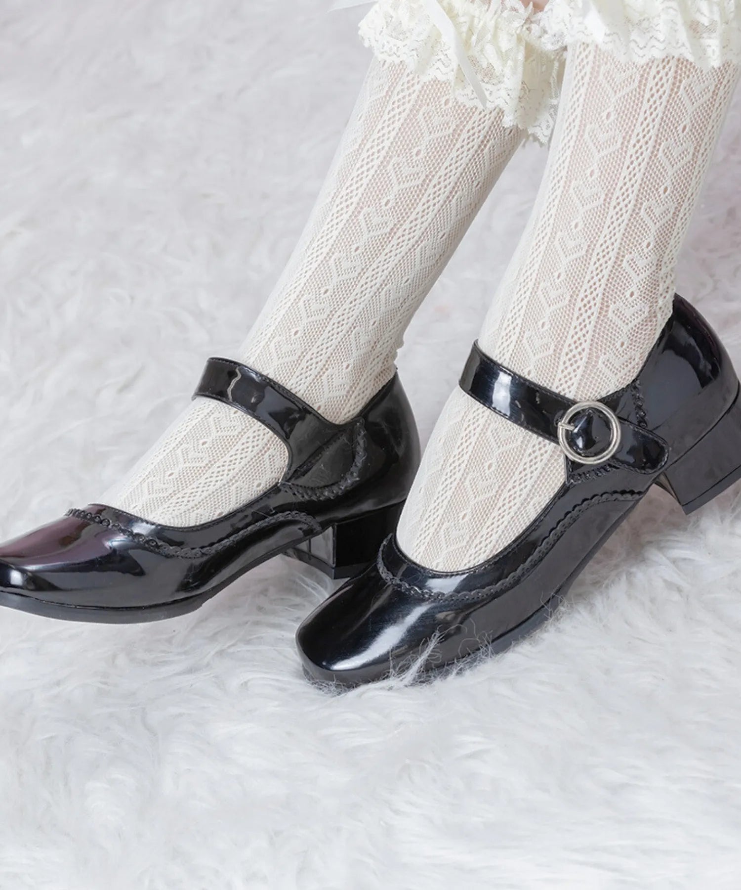 Thick strap shoes