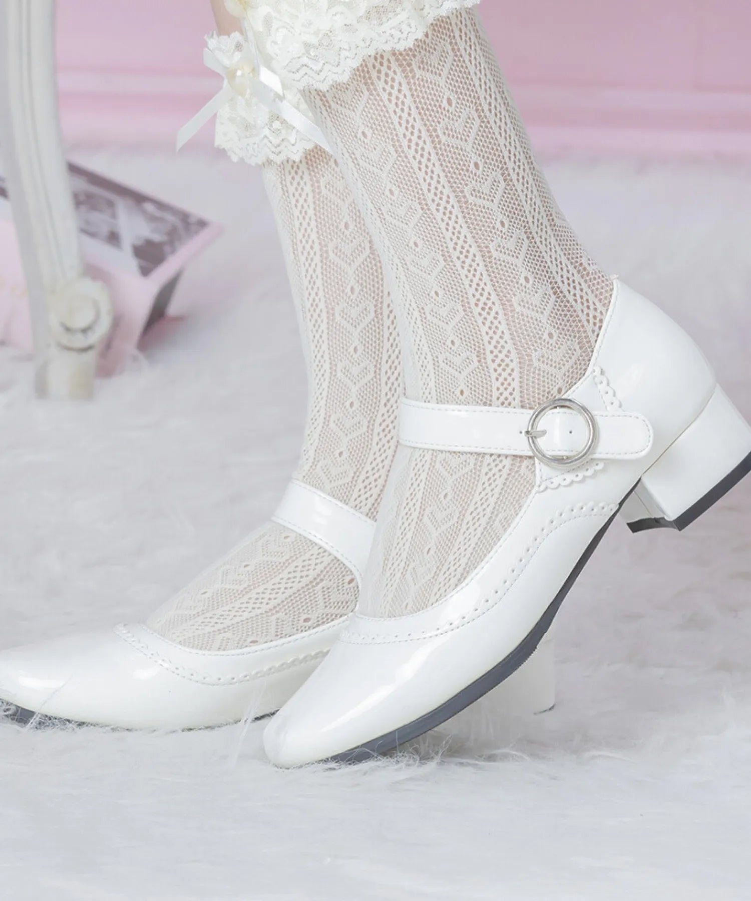 Thick strap shoes