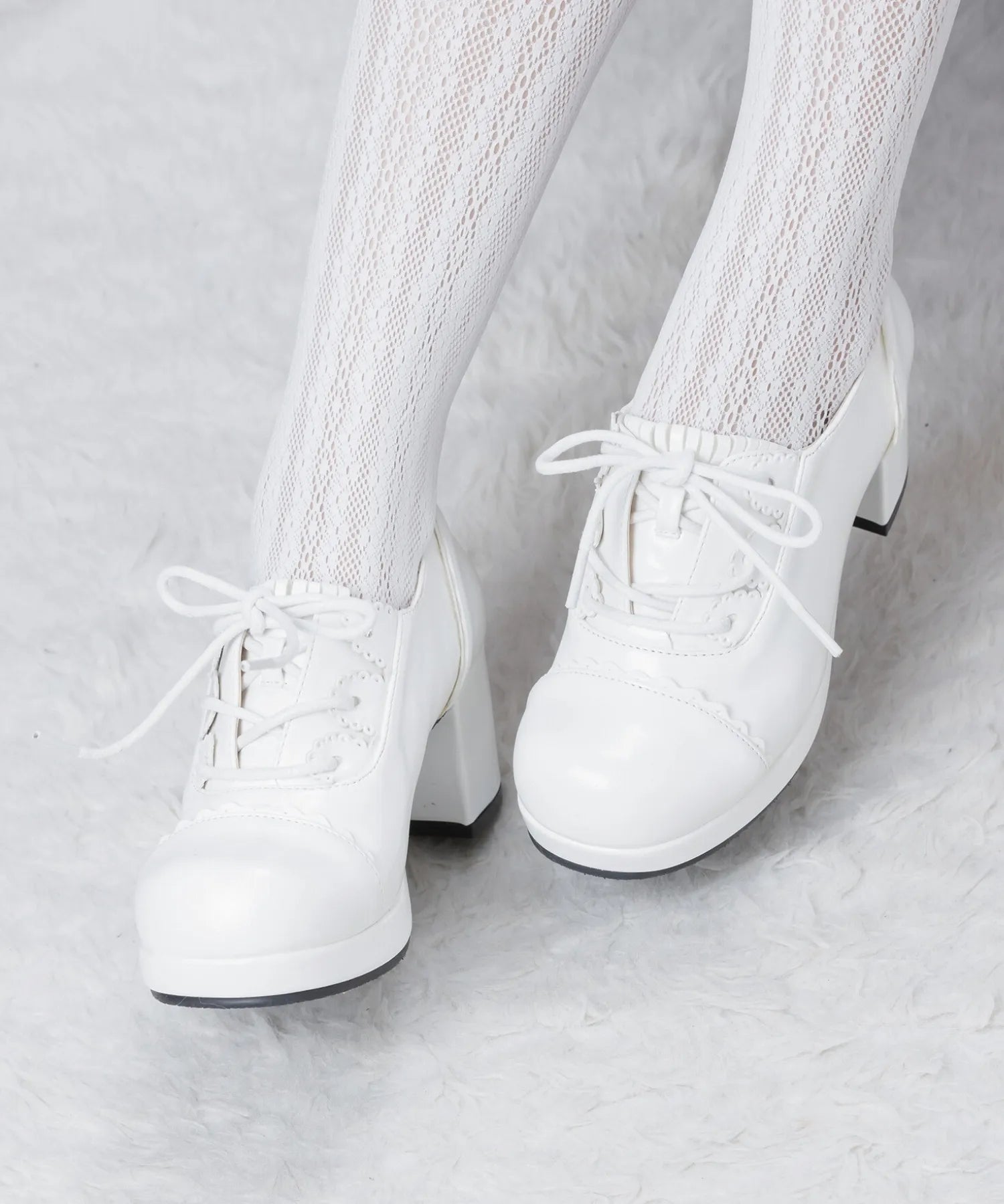 Braided scalloped shoes