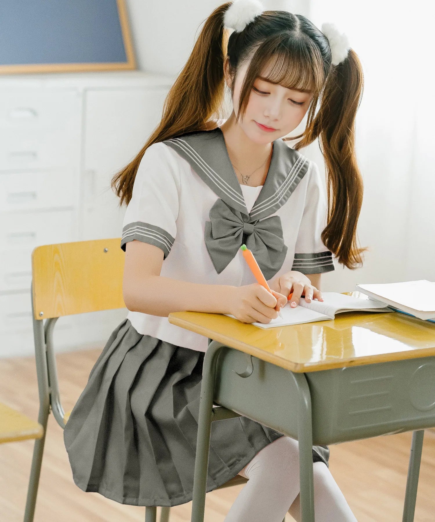 Pop color sailor uniform