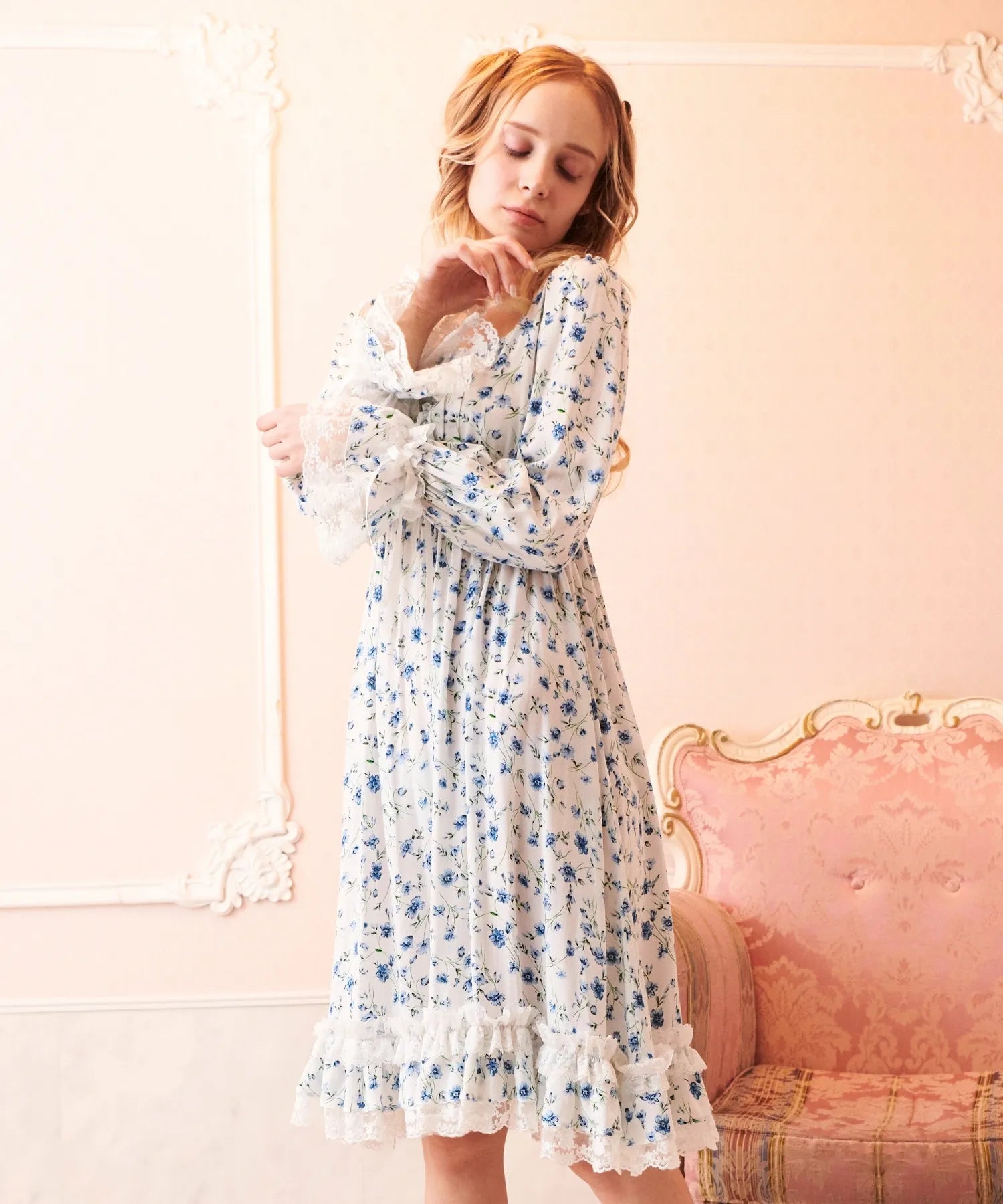 Flower field roomwear onepiece