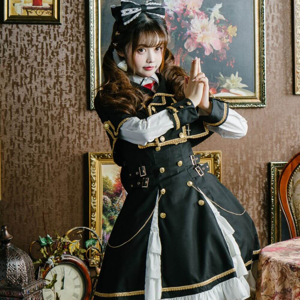 ゴージャスロングジャケット風ゴールド×ブラックのパンクワンピース