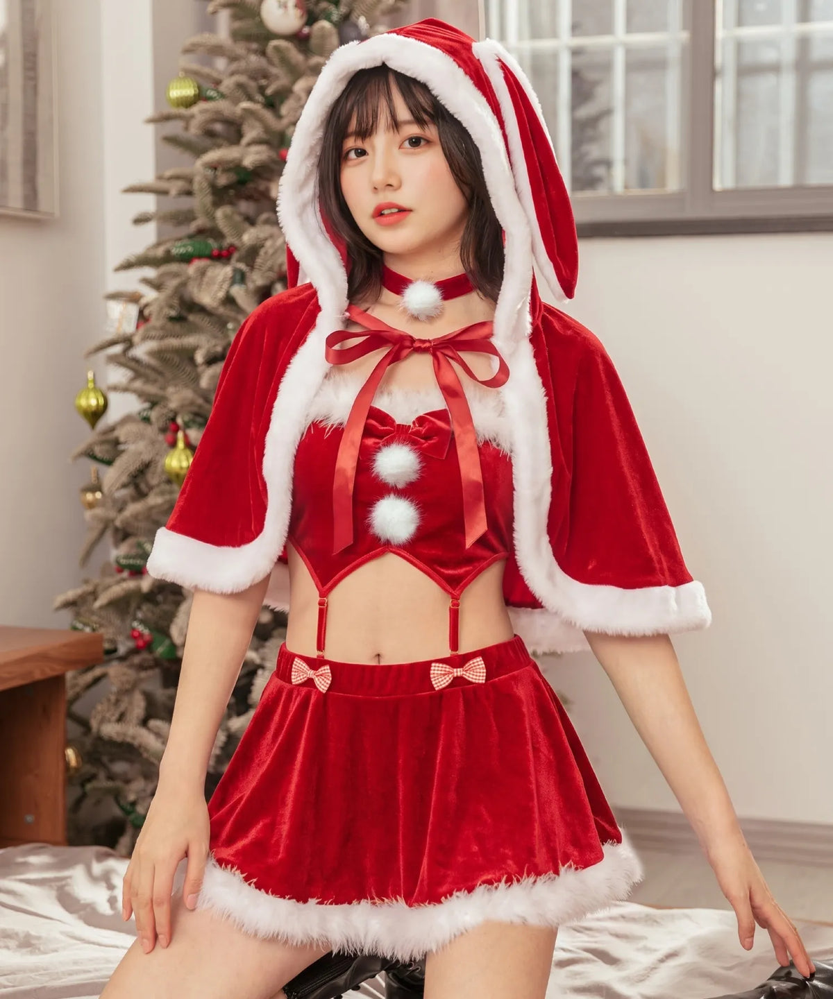 うさみみケープつきセクシーサンタセットアップ