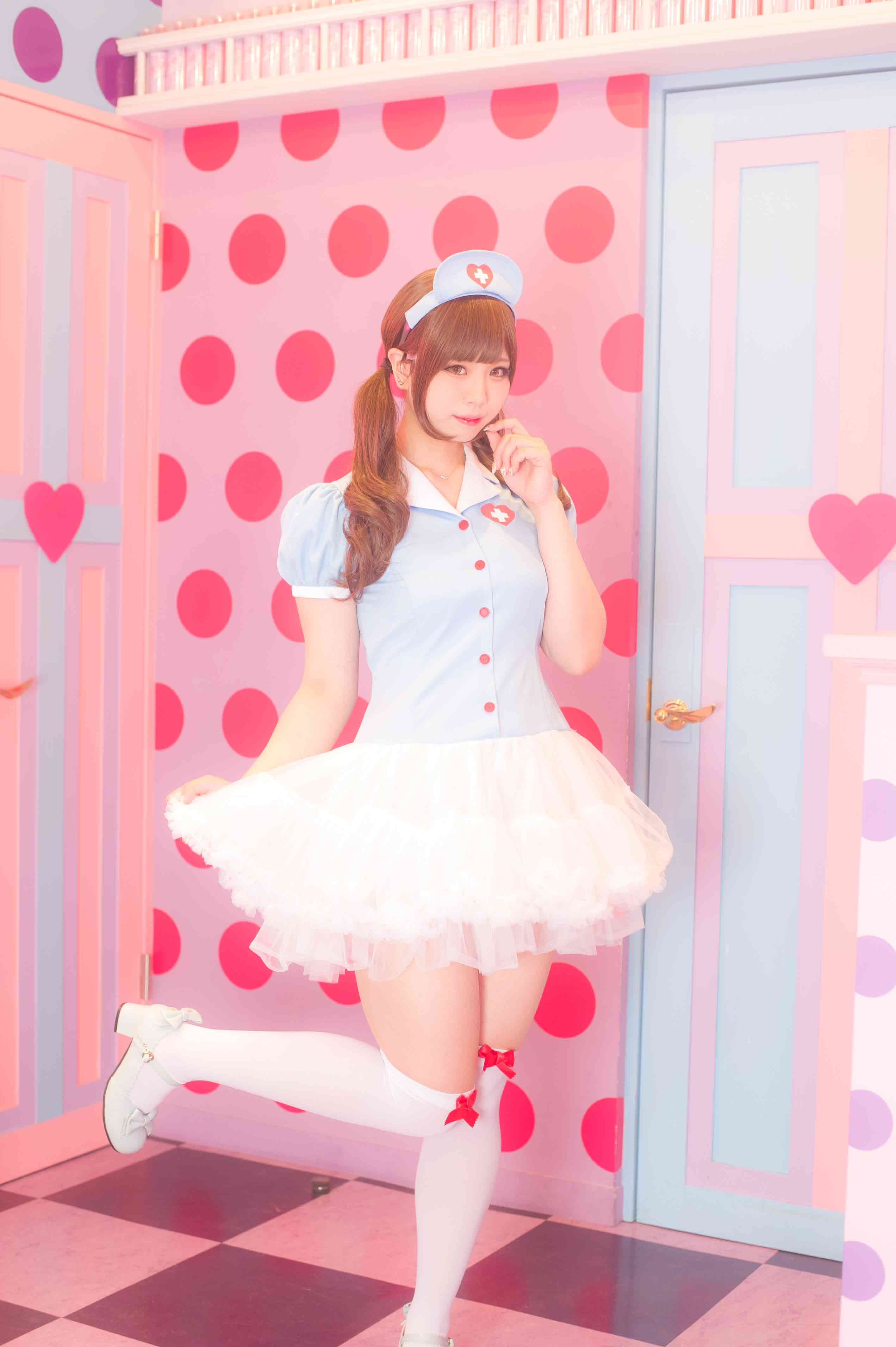 Heart White Cross Costume of Tutuskart