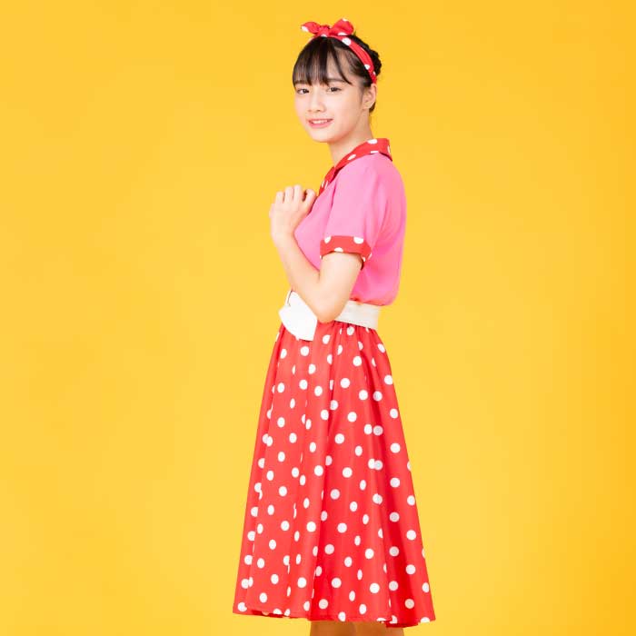 Colorful Retro Setup with Belt and Hairband
