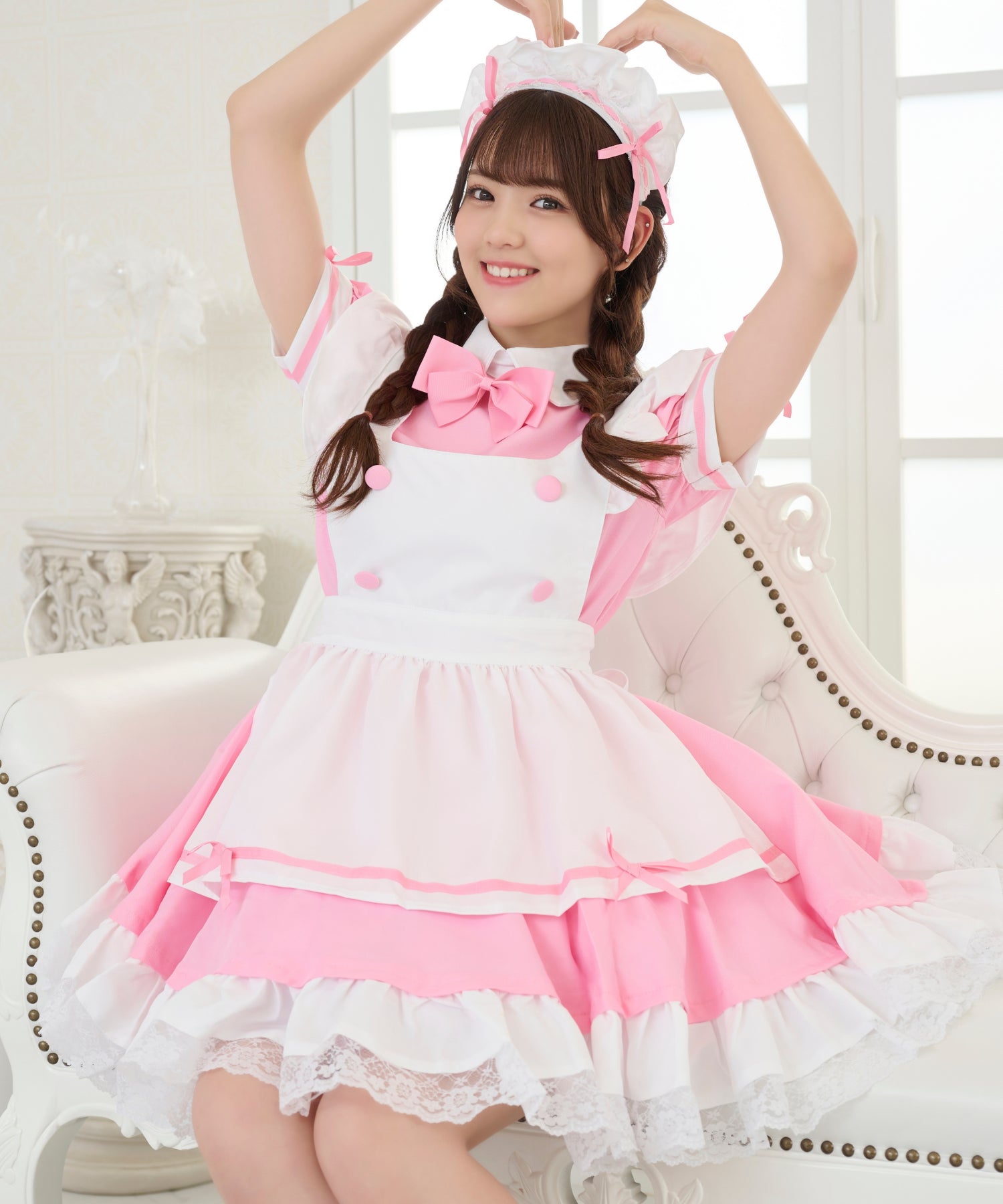 選べる4色!リボン&フリルの王道メイドコスチューム