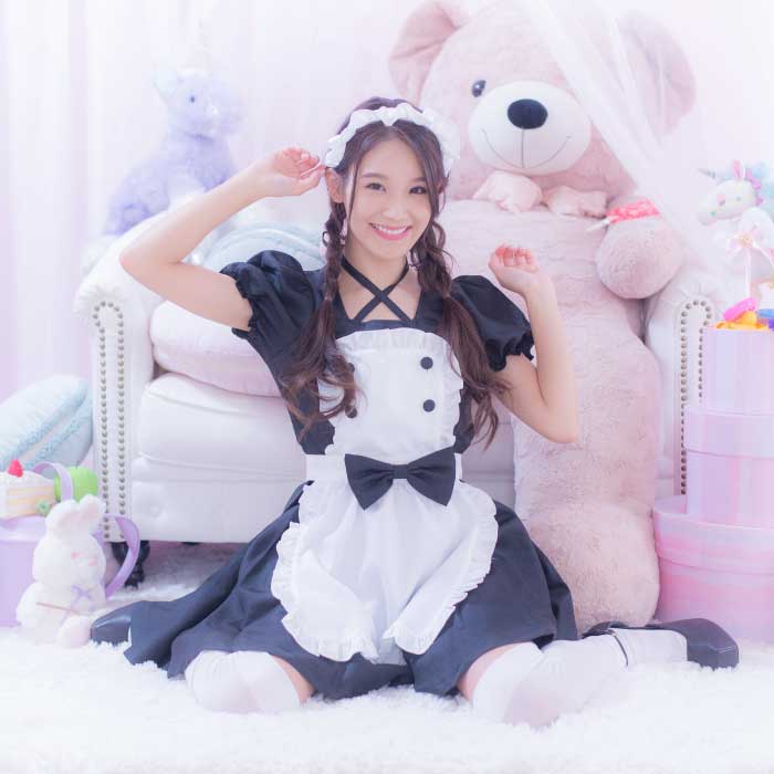 Front button frilling apron maid