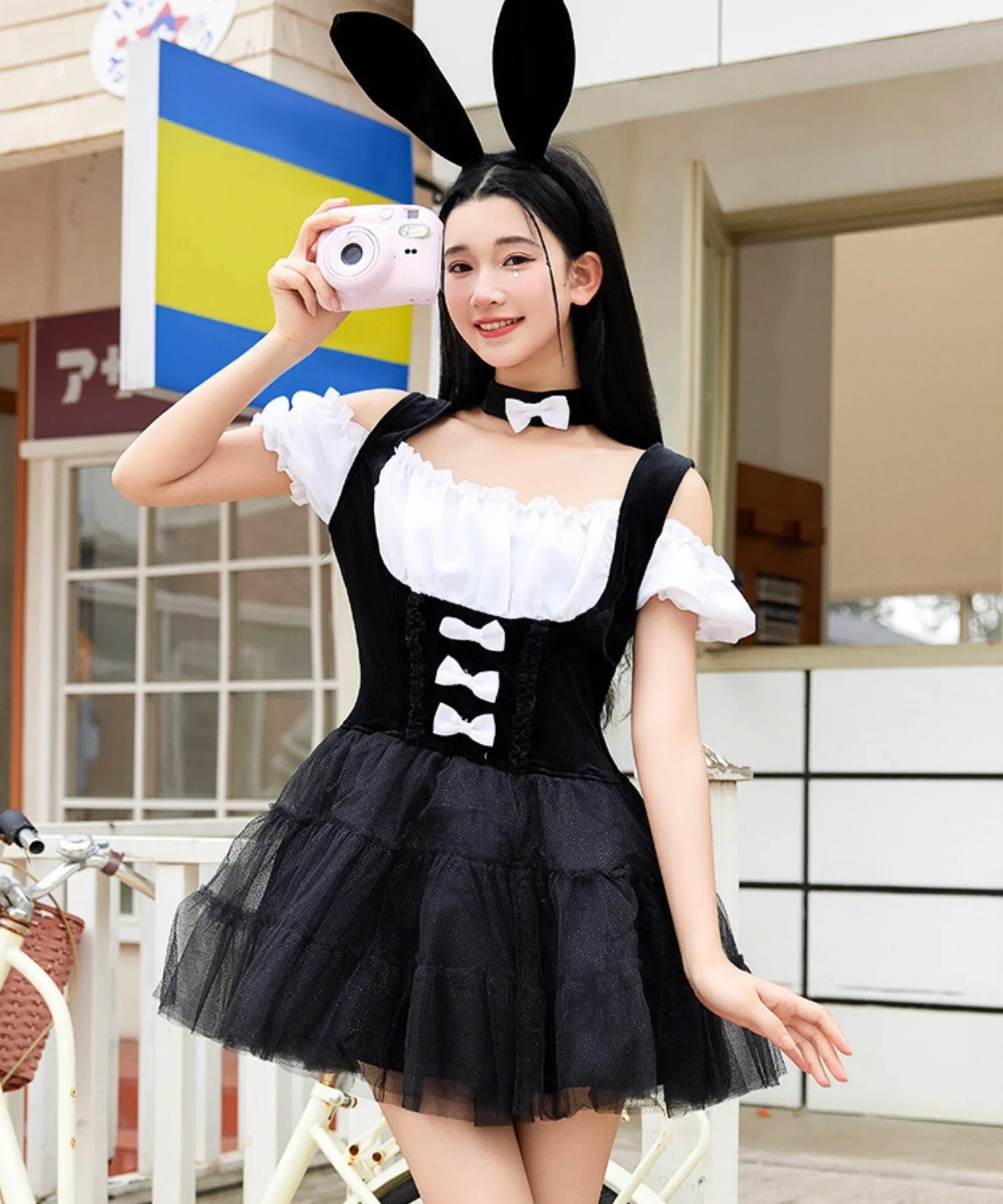 Bunny Girl with 3 Ribbons 4-piece set