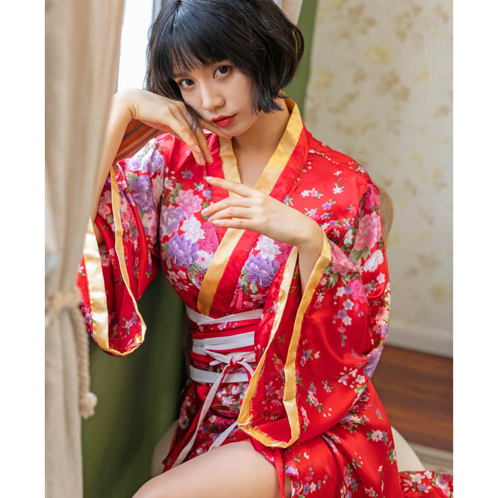 Red Flower Pattern Long Long -length Kaikai style kimono costume