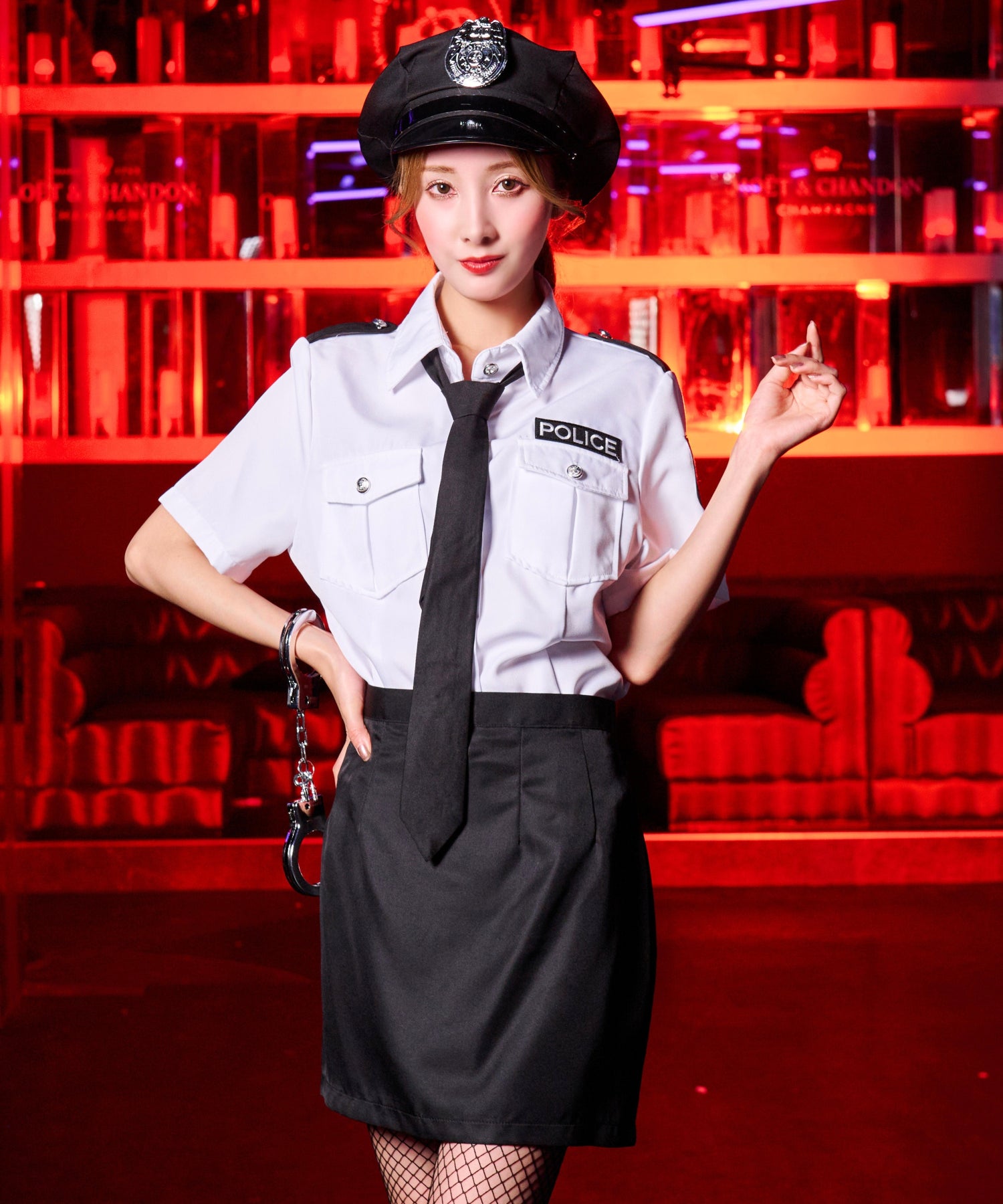 白シャツ×黒ミニスカート 帽子付きポリスコスチューム