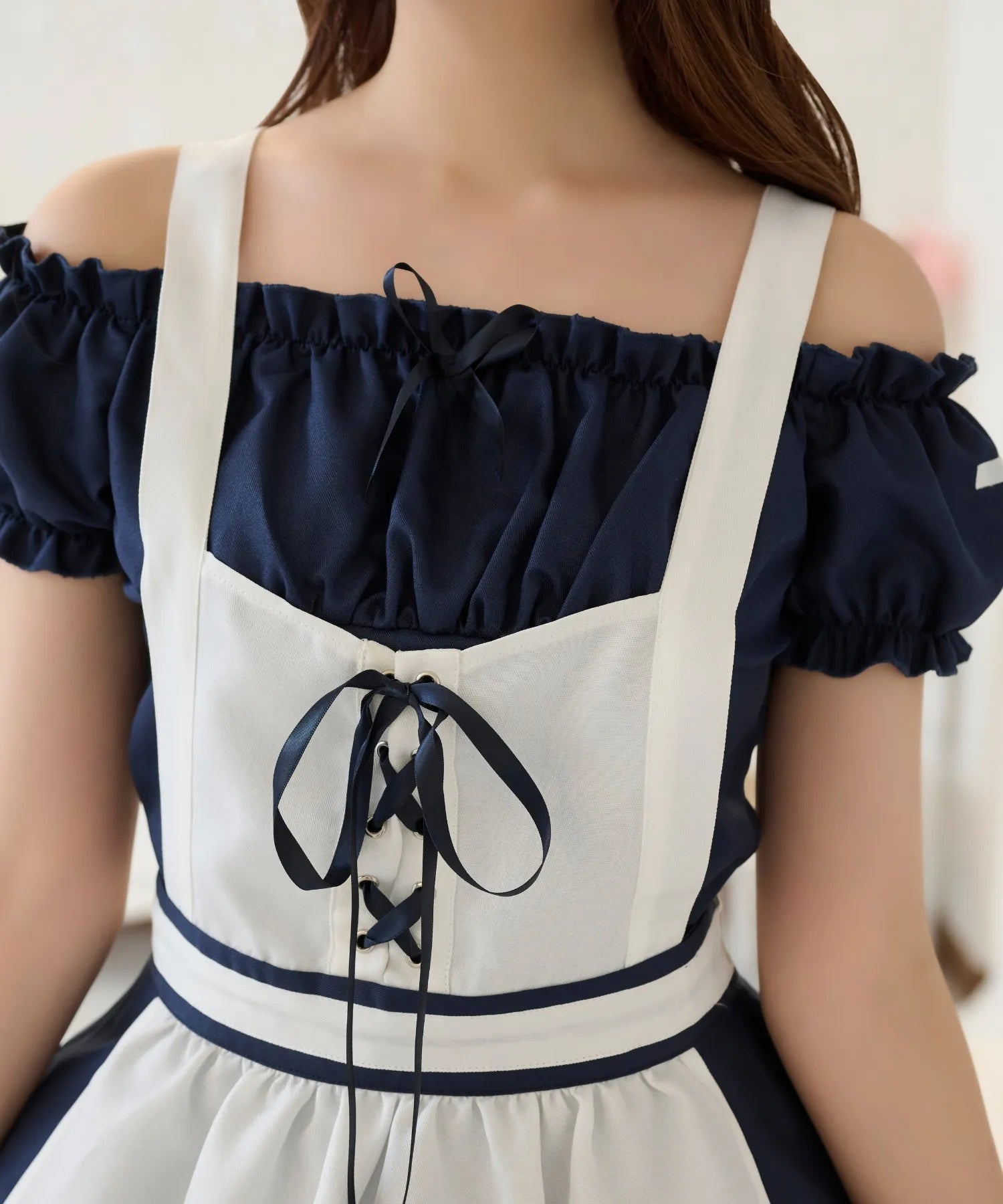 オフショルメイド風ナース