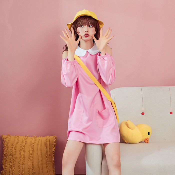 Cute kindergarten smock with open shoulders
