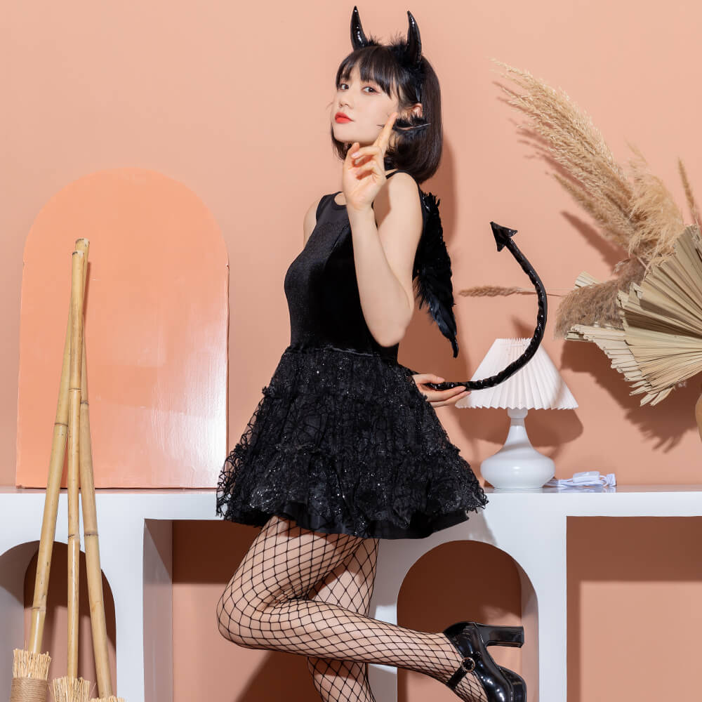 Gorgeous set of black devil dress