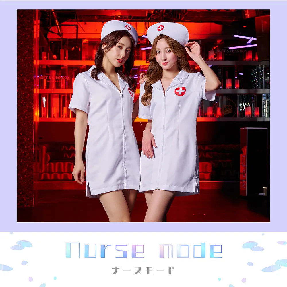 赤丸白十字ロゴ×フロントジップのミニ丈ナースコスチューム