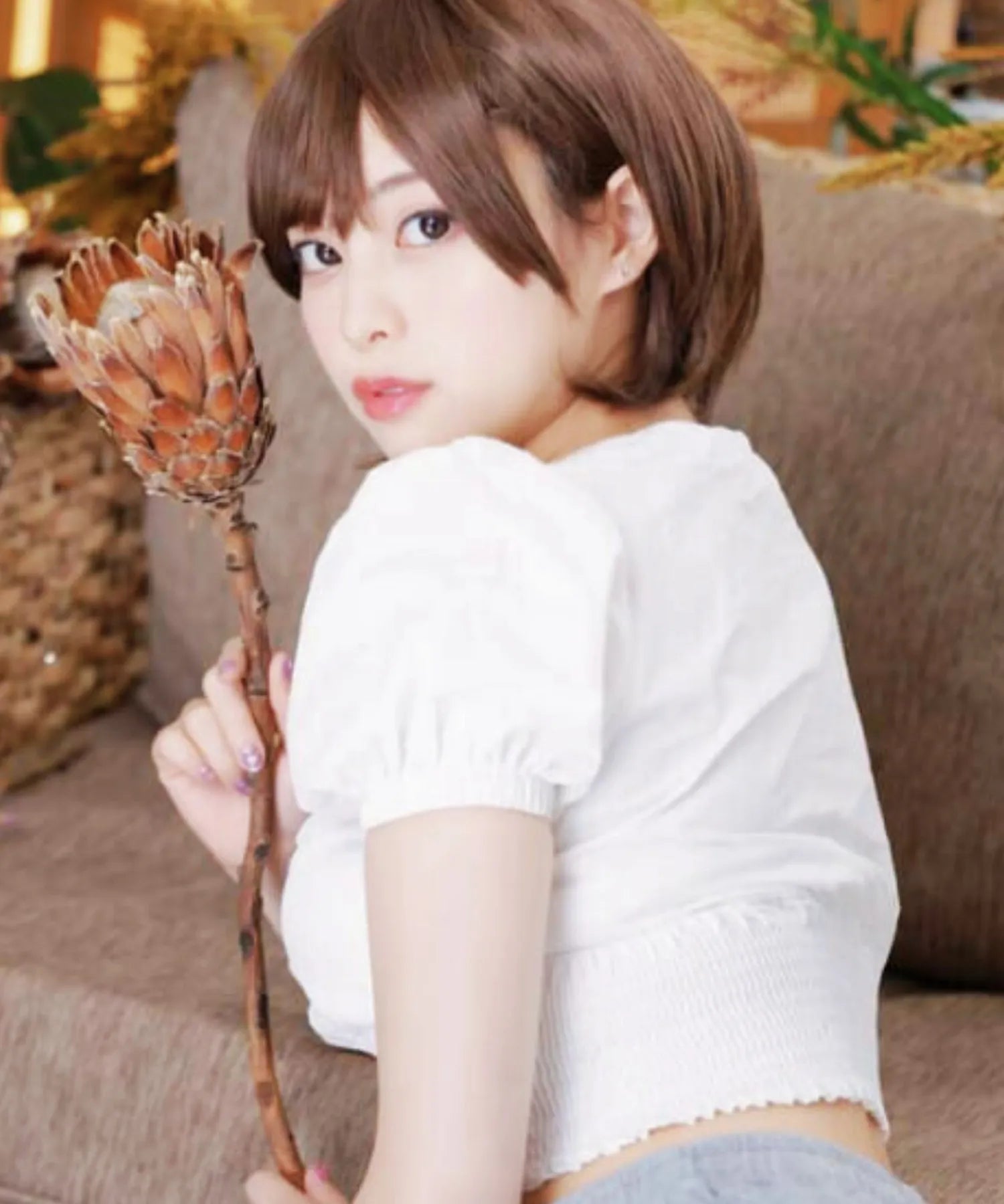 Long neckline short wig