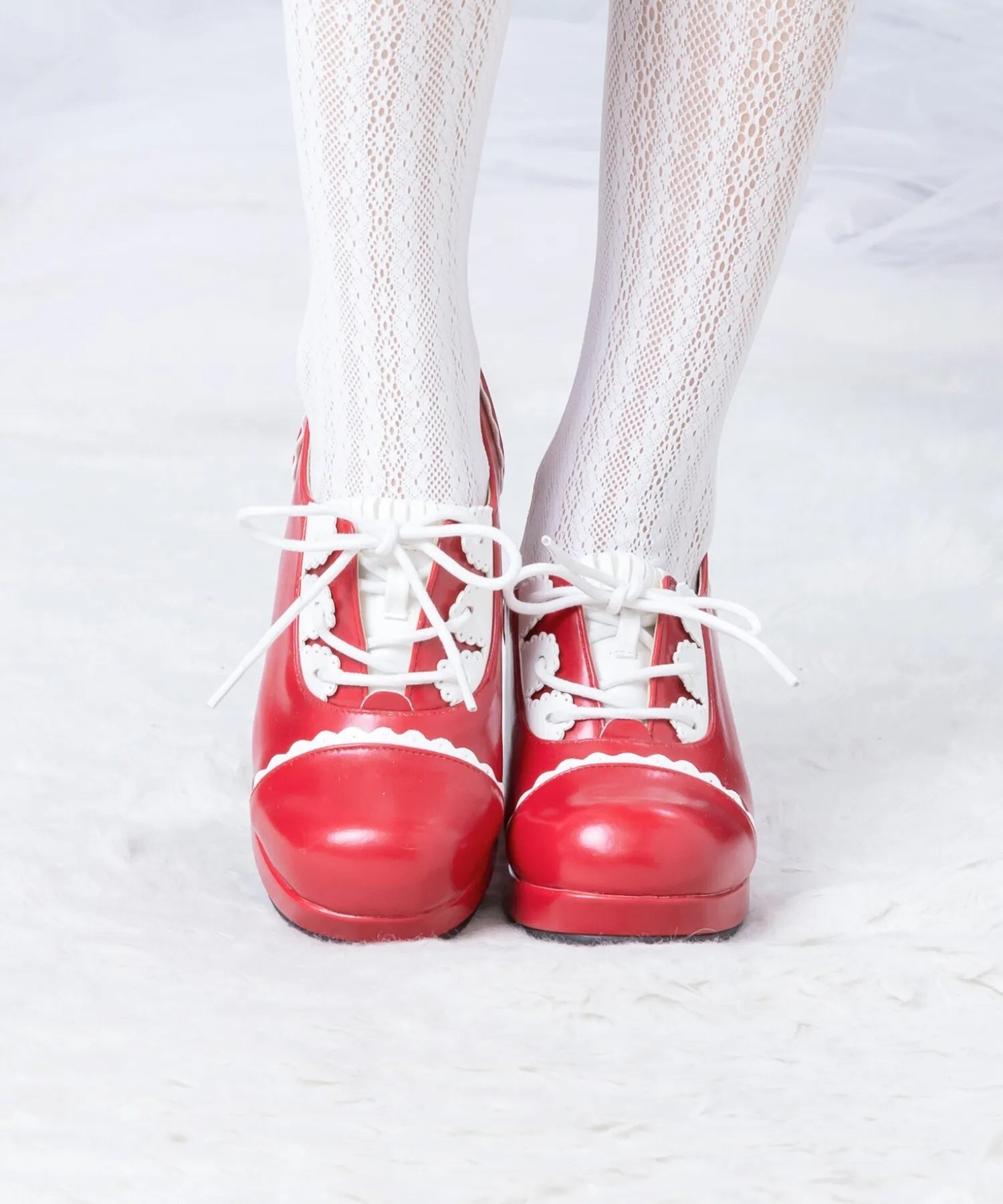 Braided scalloped shoes