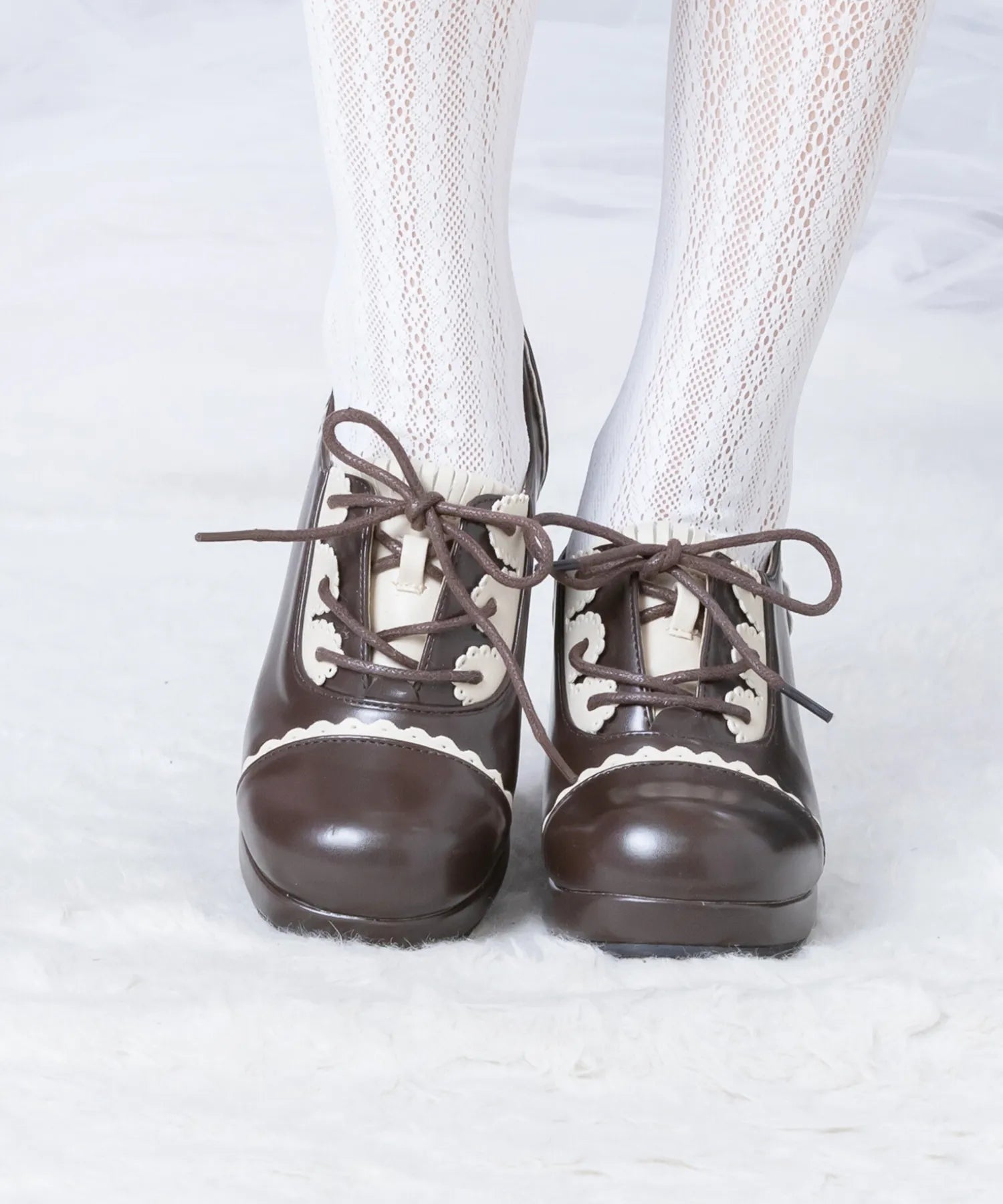 Braided scalloped shoes