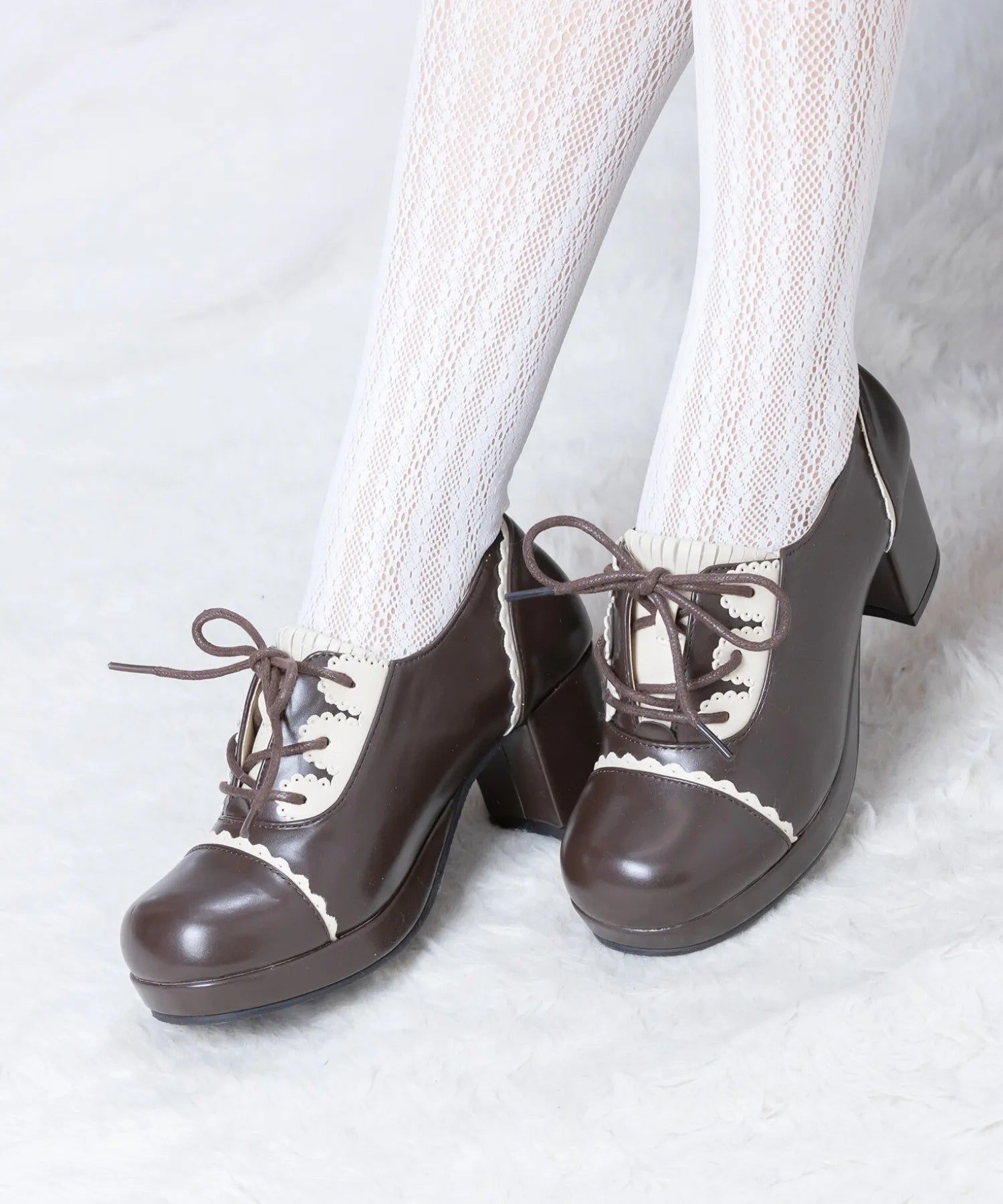 Braided scalloped shoes