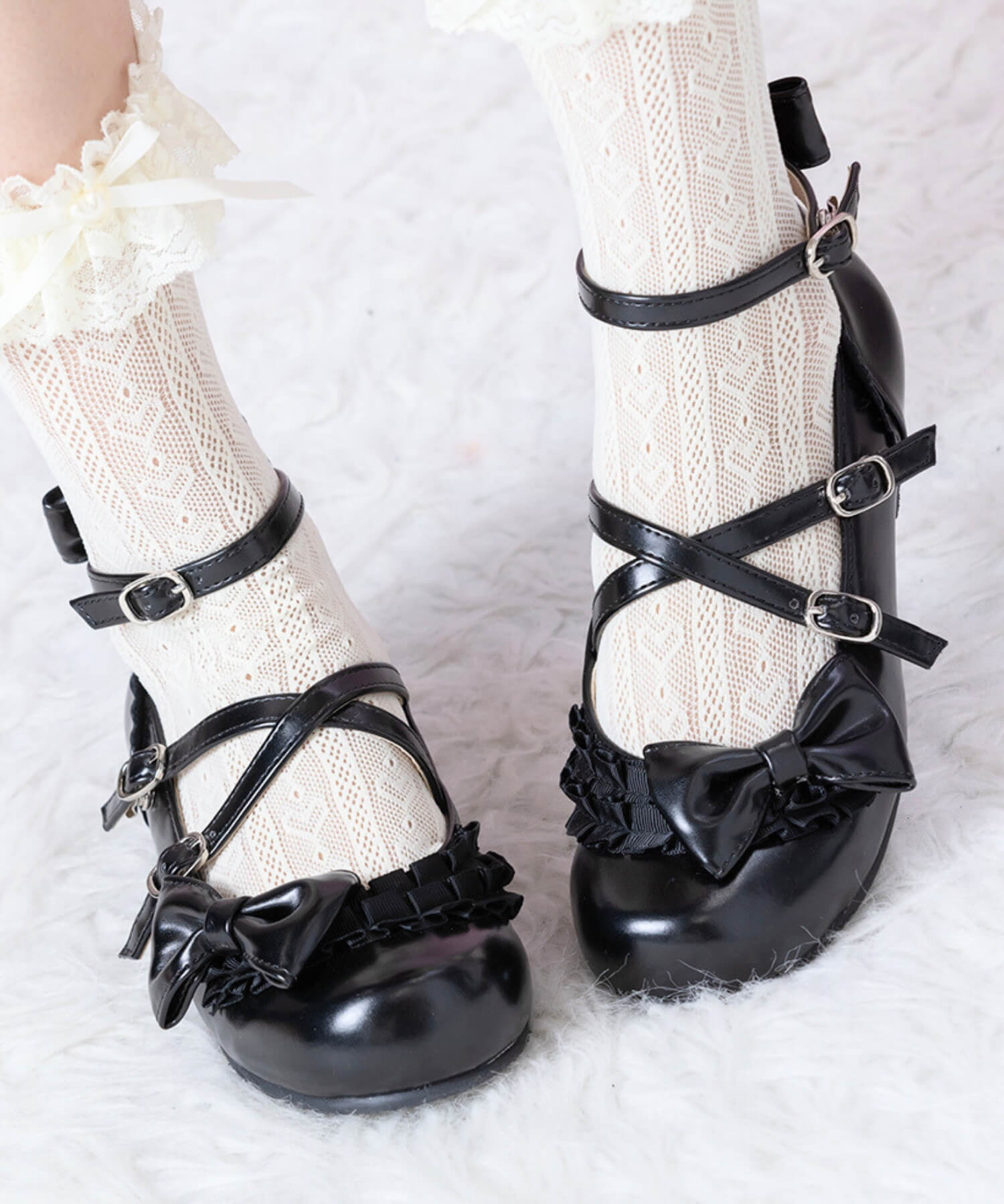 Frill ribbon shoes