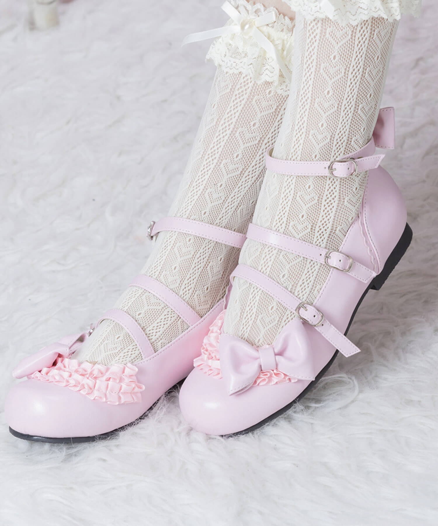 Frill ribbon shoes
