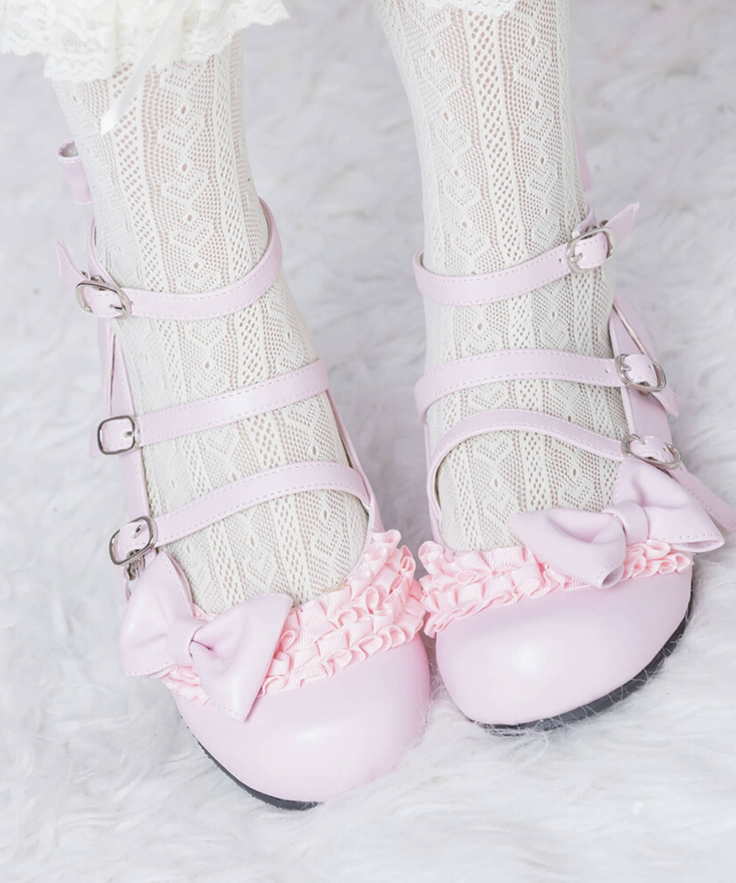 Frill ribbon shoes