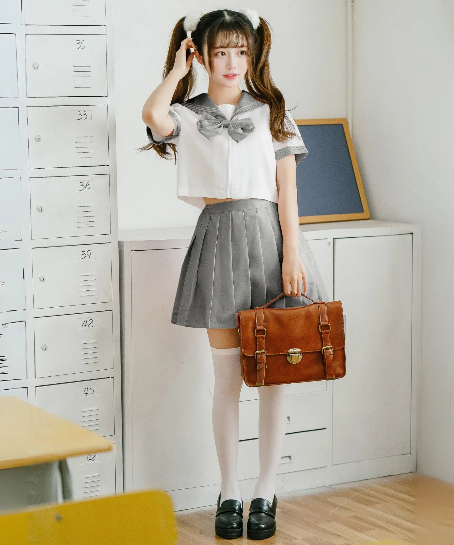 Pop color sailor uniform