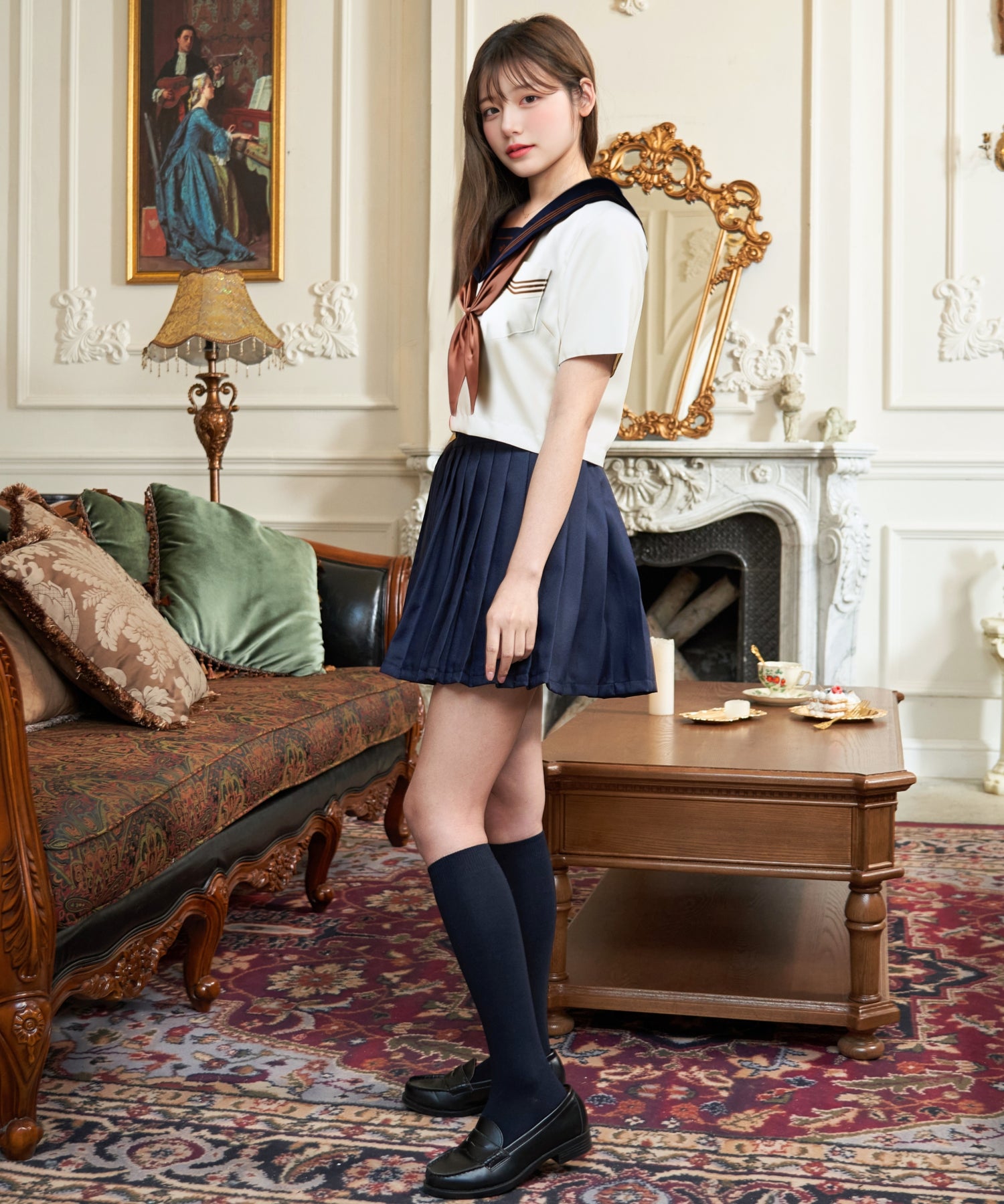 クリームベージュ半袖セーラー服