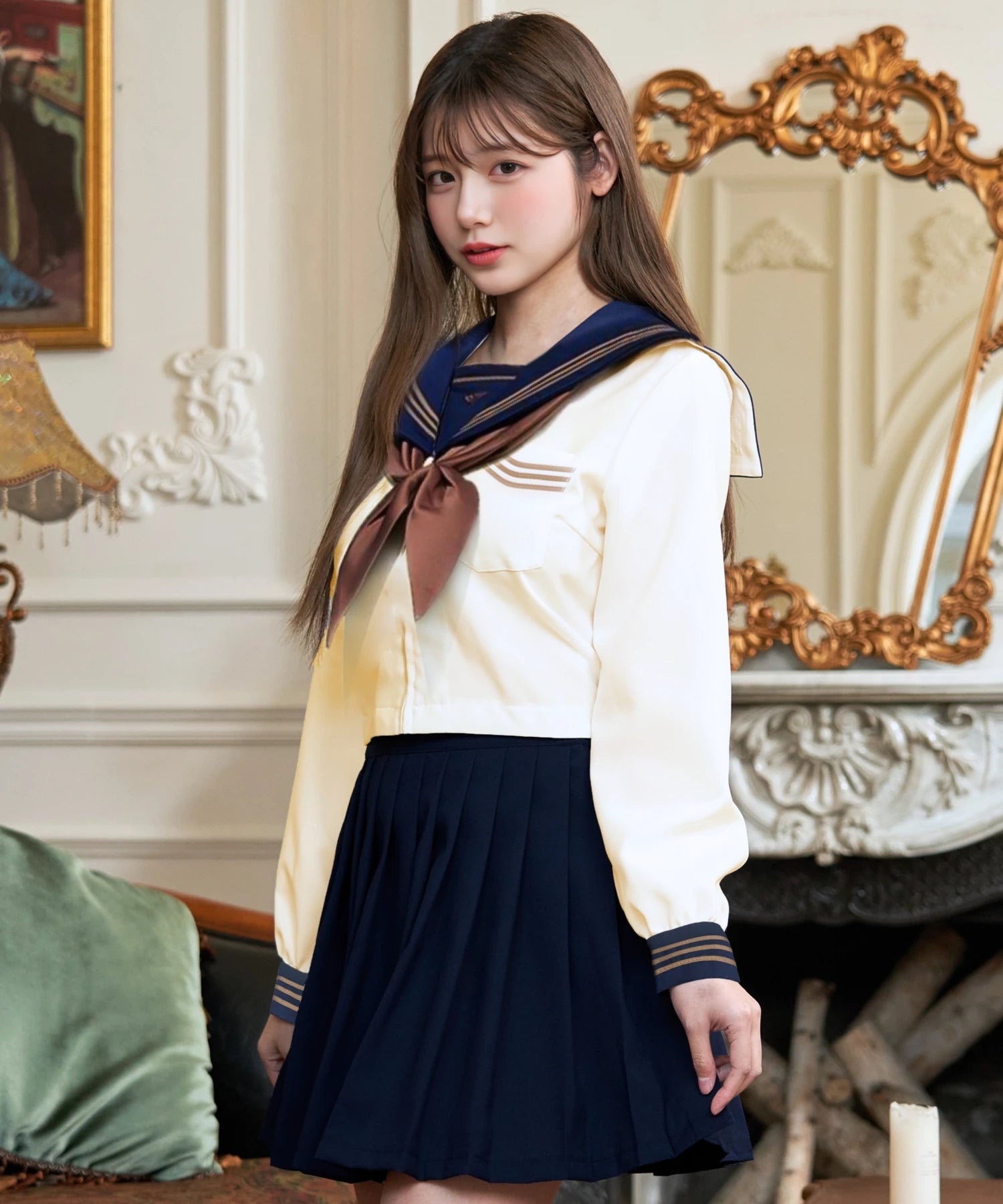 クリームベージュ長袖セーラー服