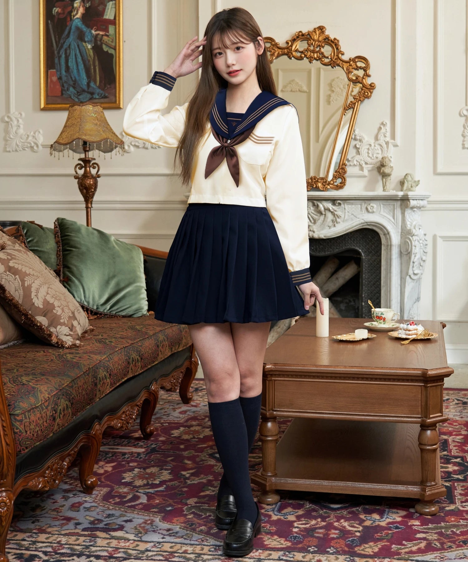 クリームベージュ長袖セーラー服