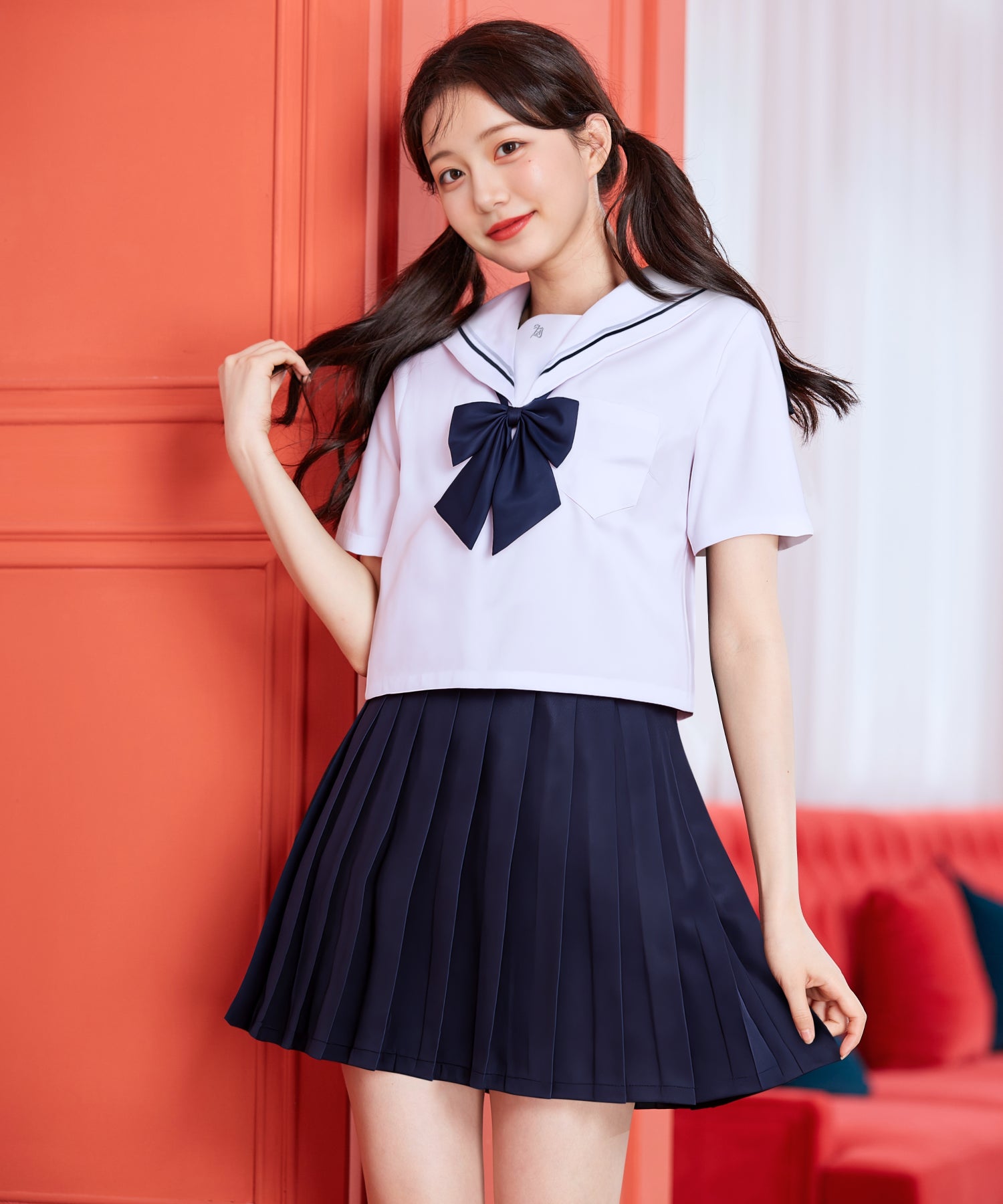 ホワイト×ネイビー半袖セーラー服