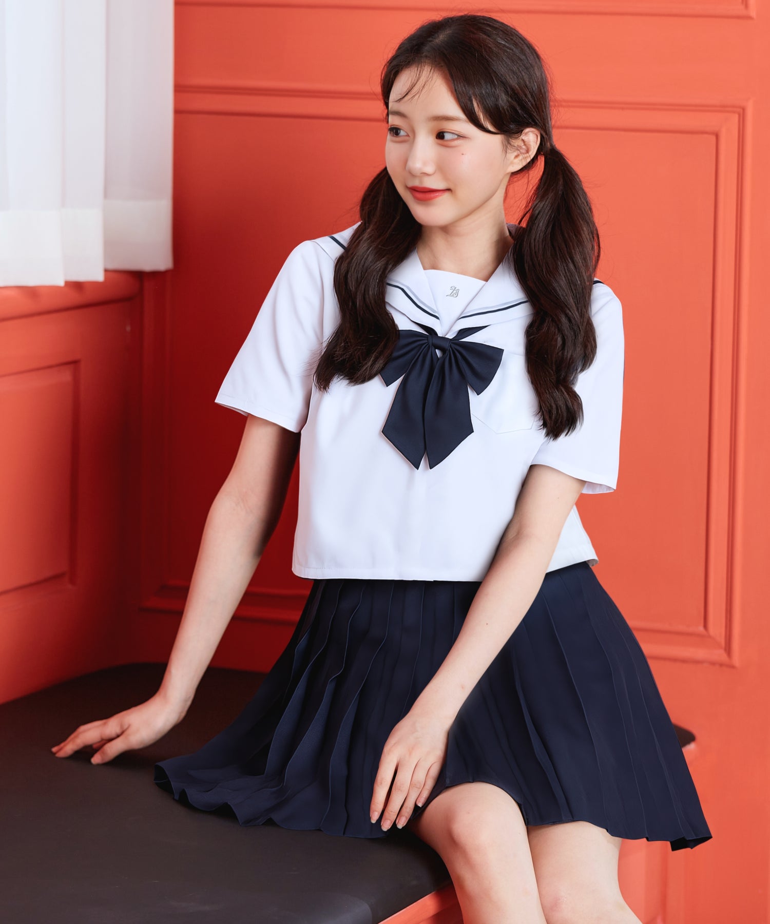 ホワイト×ネイビー半袖セーラー服