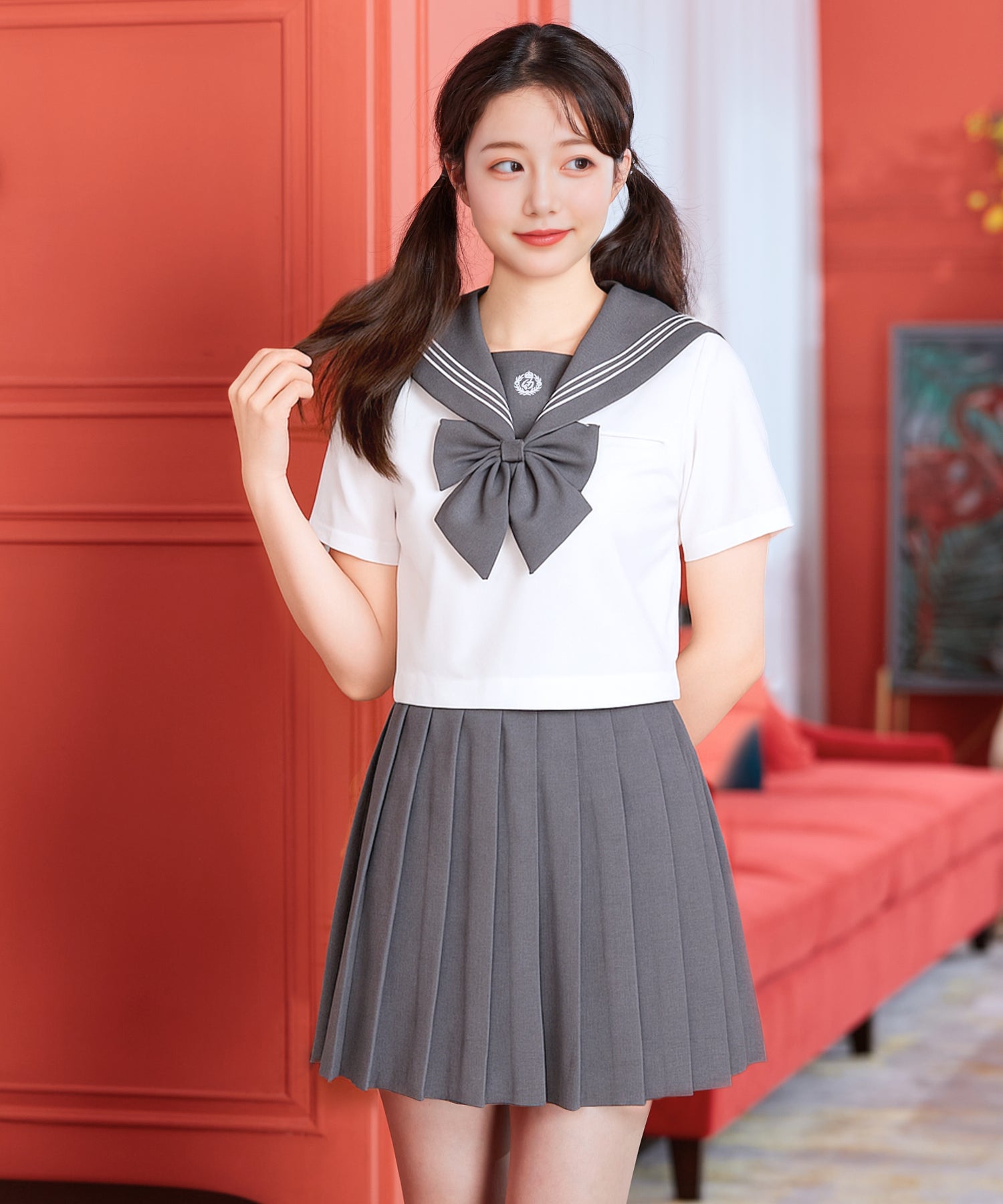 チャコールグレー半袖セーラー服