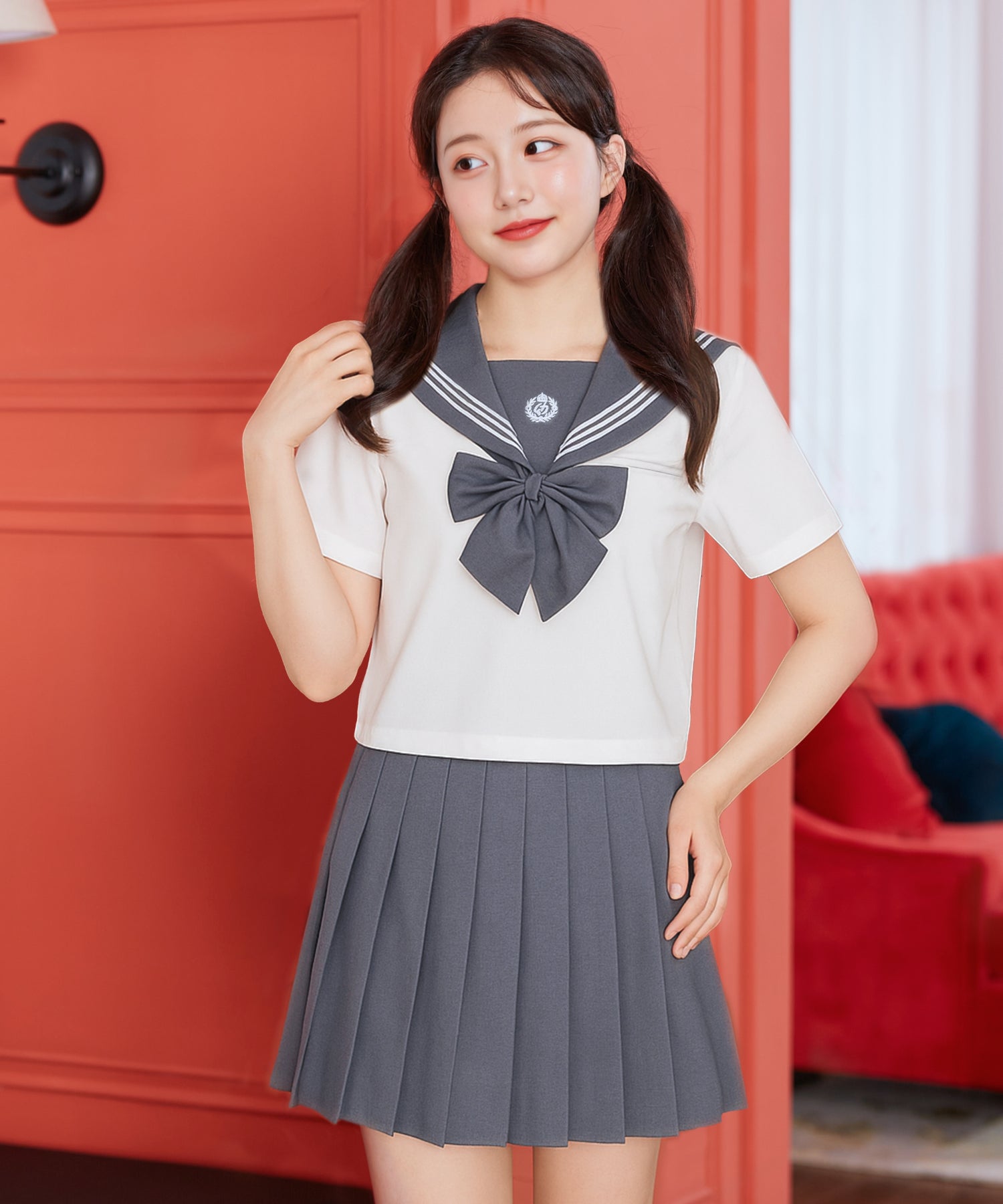 チャコールグレー半袖セーラー服