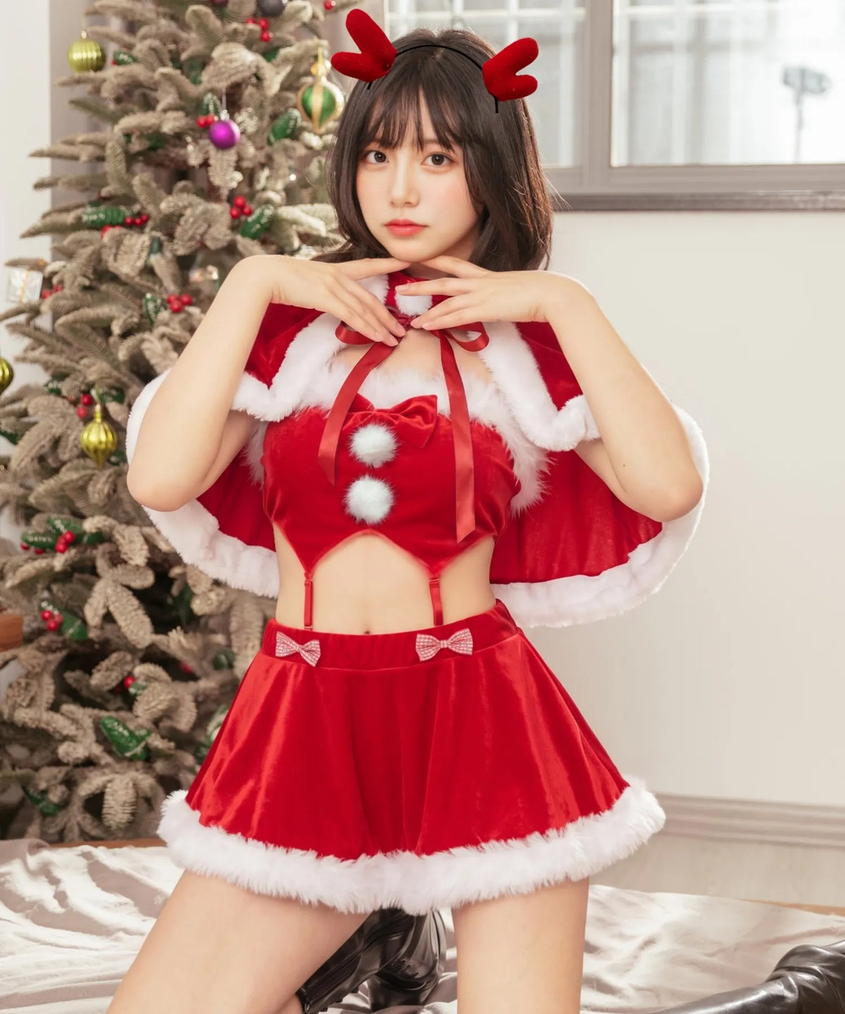 うさみみケープつきセクシーサンタセットアップ
