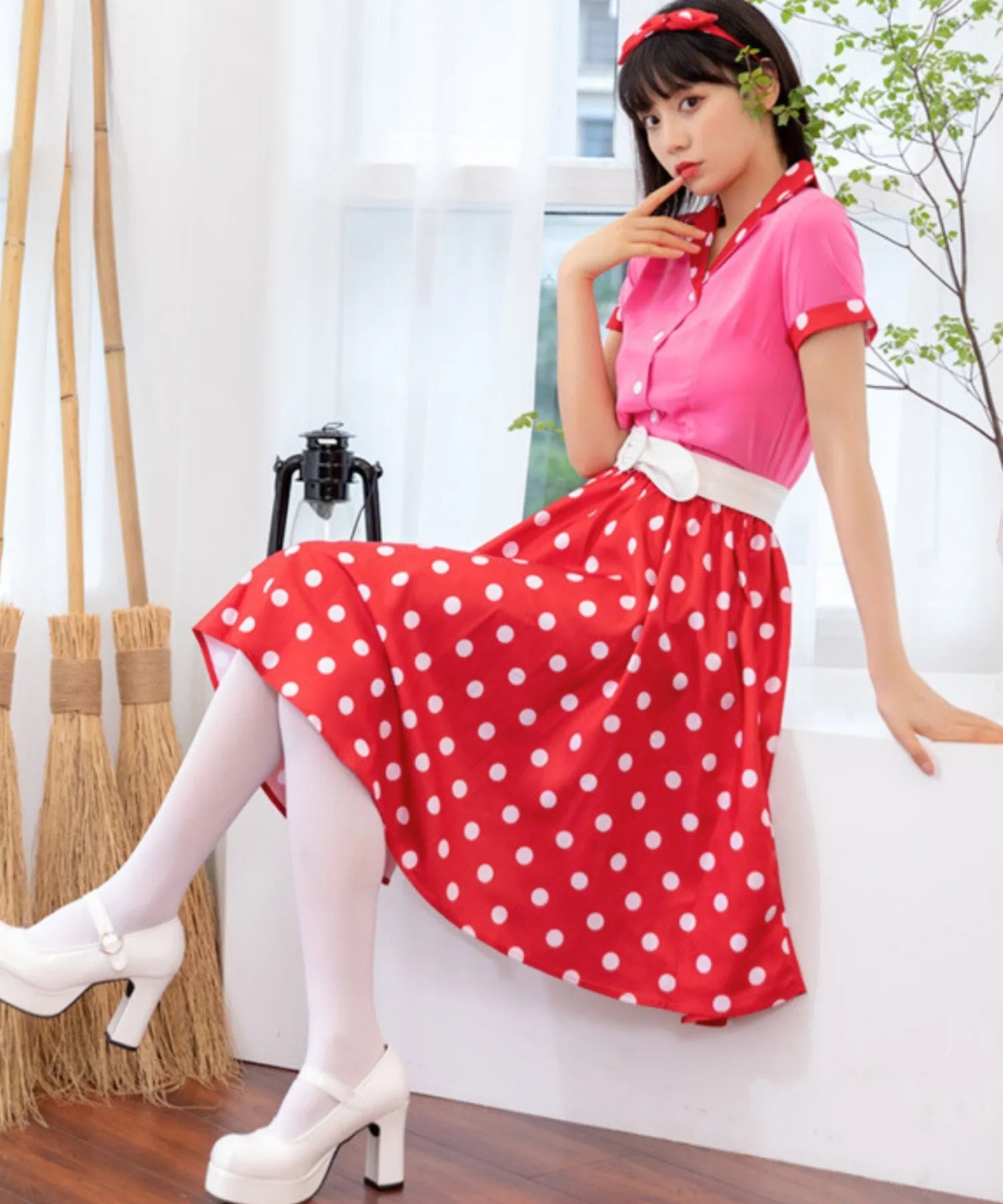 50's style retro polka dot set-up