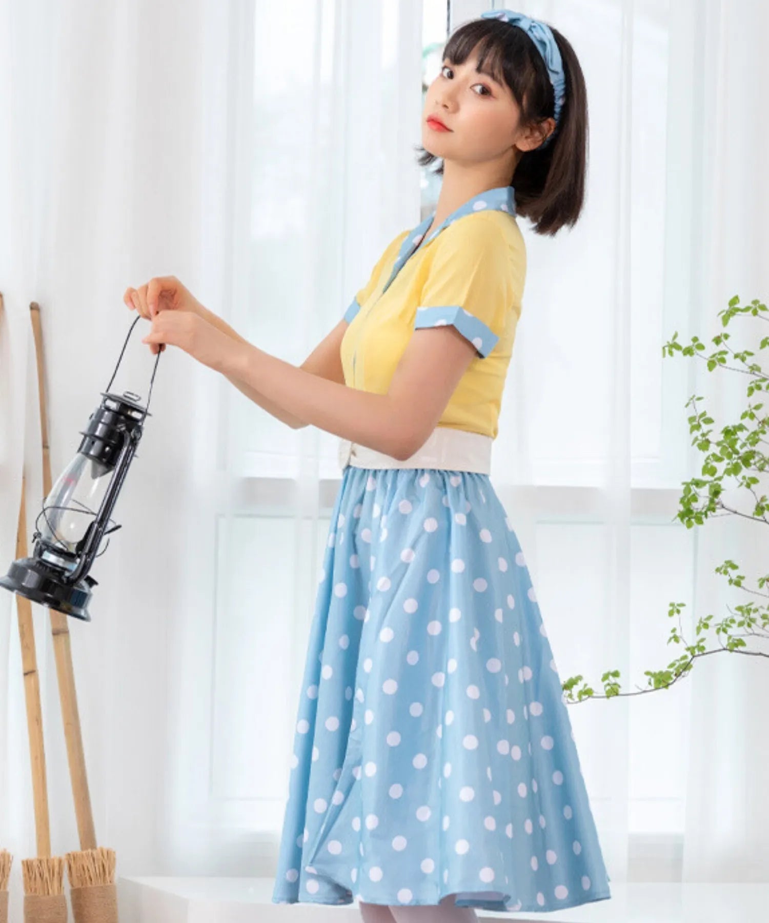 50's style retro polka dot set-up