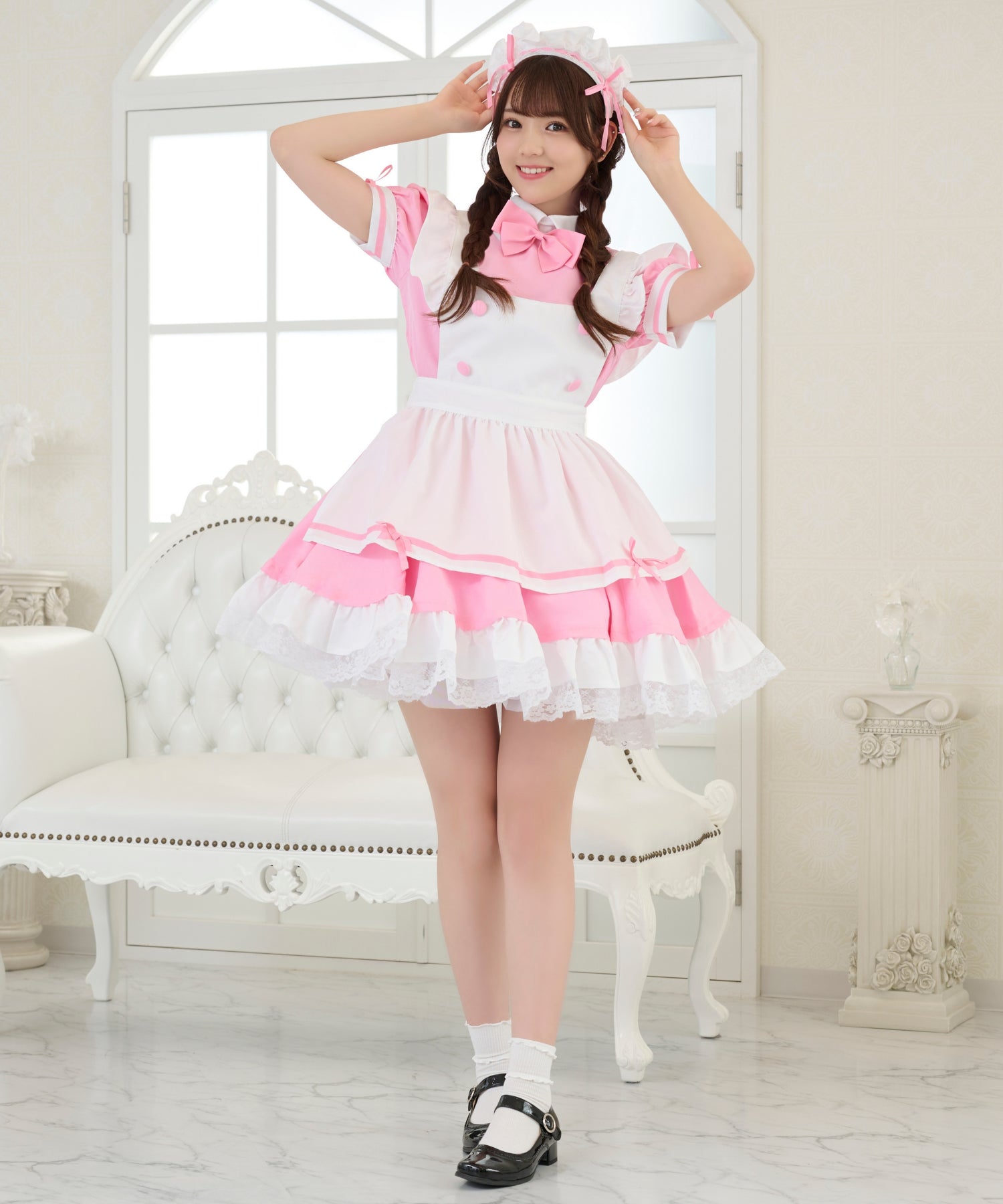 選べる4色!リボン&フリルの王道メイドコスチューム