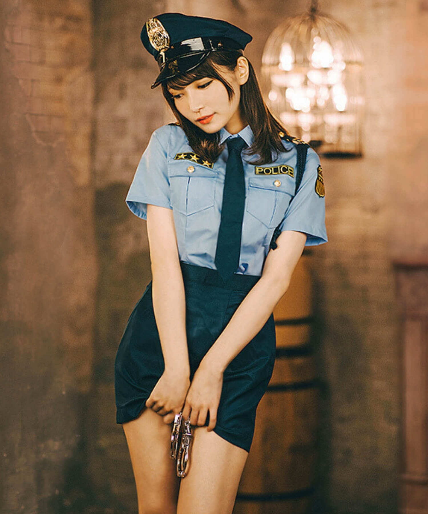 6-Piece Saxe Collar Shirt Police Costume Set with Handcuffs