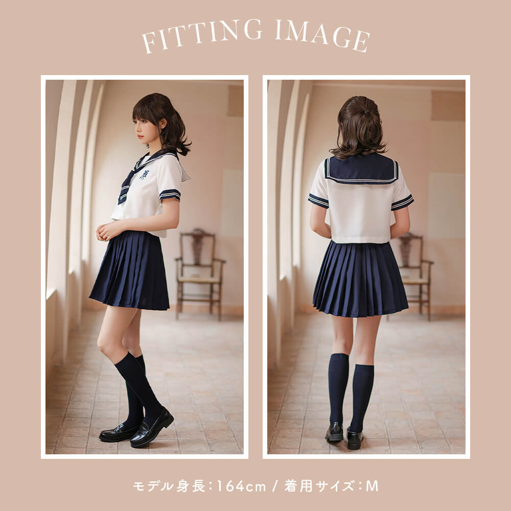 ホワイト×ネイビーのネクタイ付き半袖セーラー服