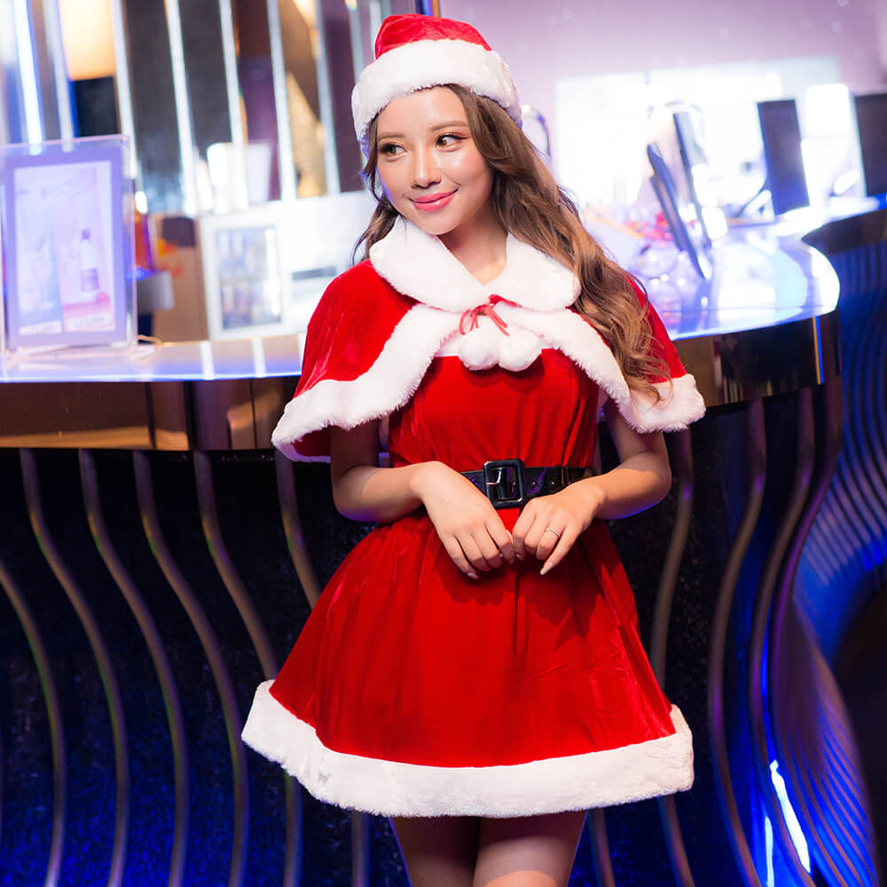 4-piece bare top Santa costume set with collar cape