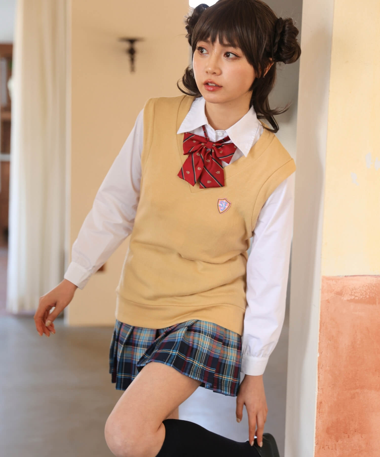 ベスト×ブルーチェックスカート長袖制服セット