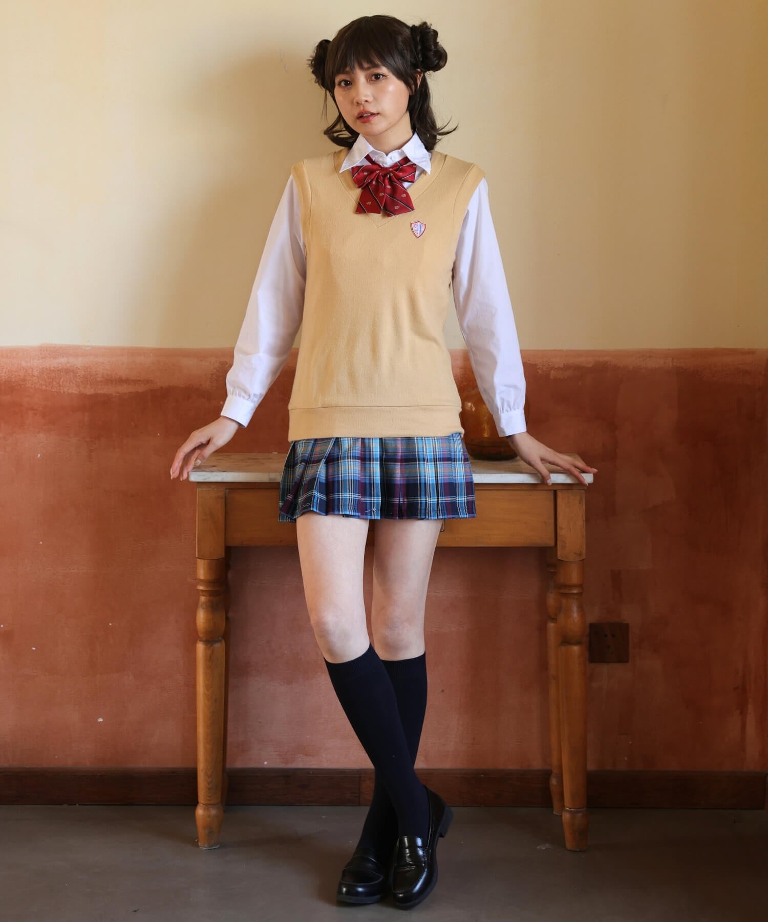 ベスト×ブルーチェックスカート長袖制服セット