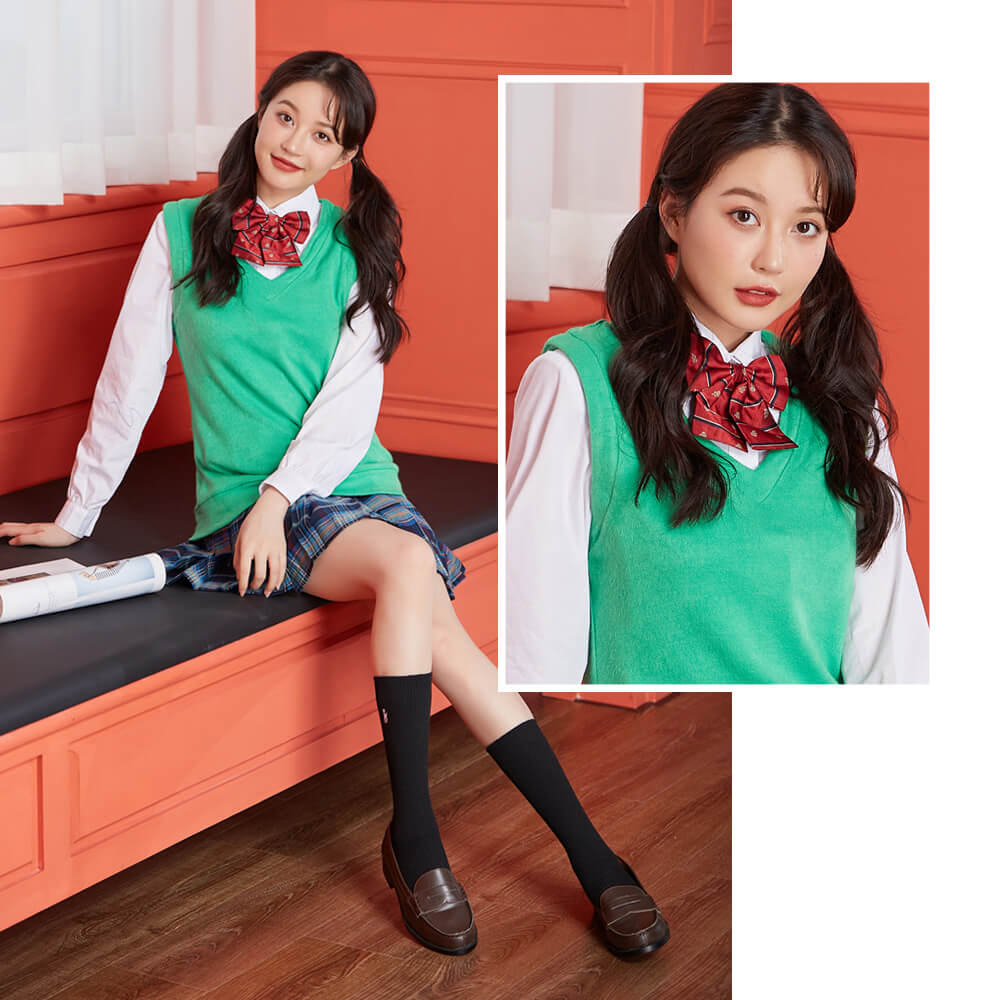 Uniform with emblem colorful vest