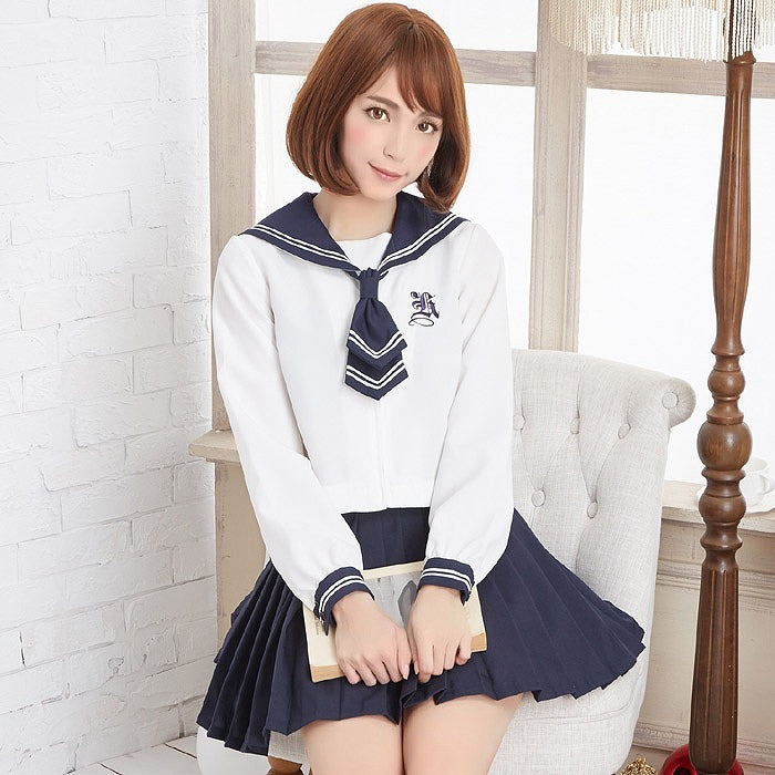 Navy blue with chest embroidery x white tone taisailer (long sleeve)