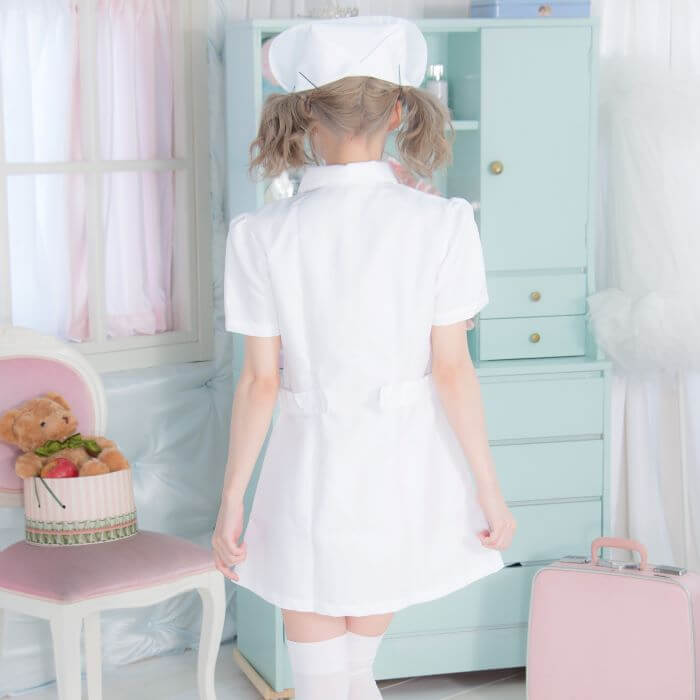 Nurse clothes with pockets