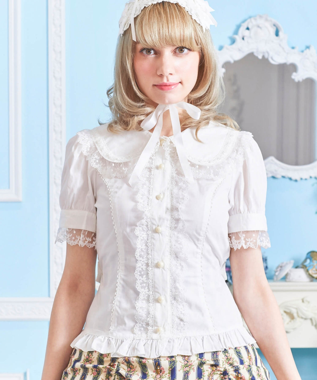 Frill Lace rabbit blouse | BODYLINE & LunaBelle