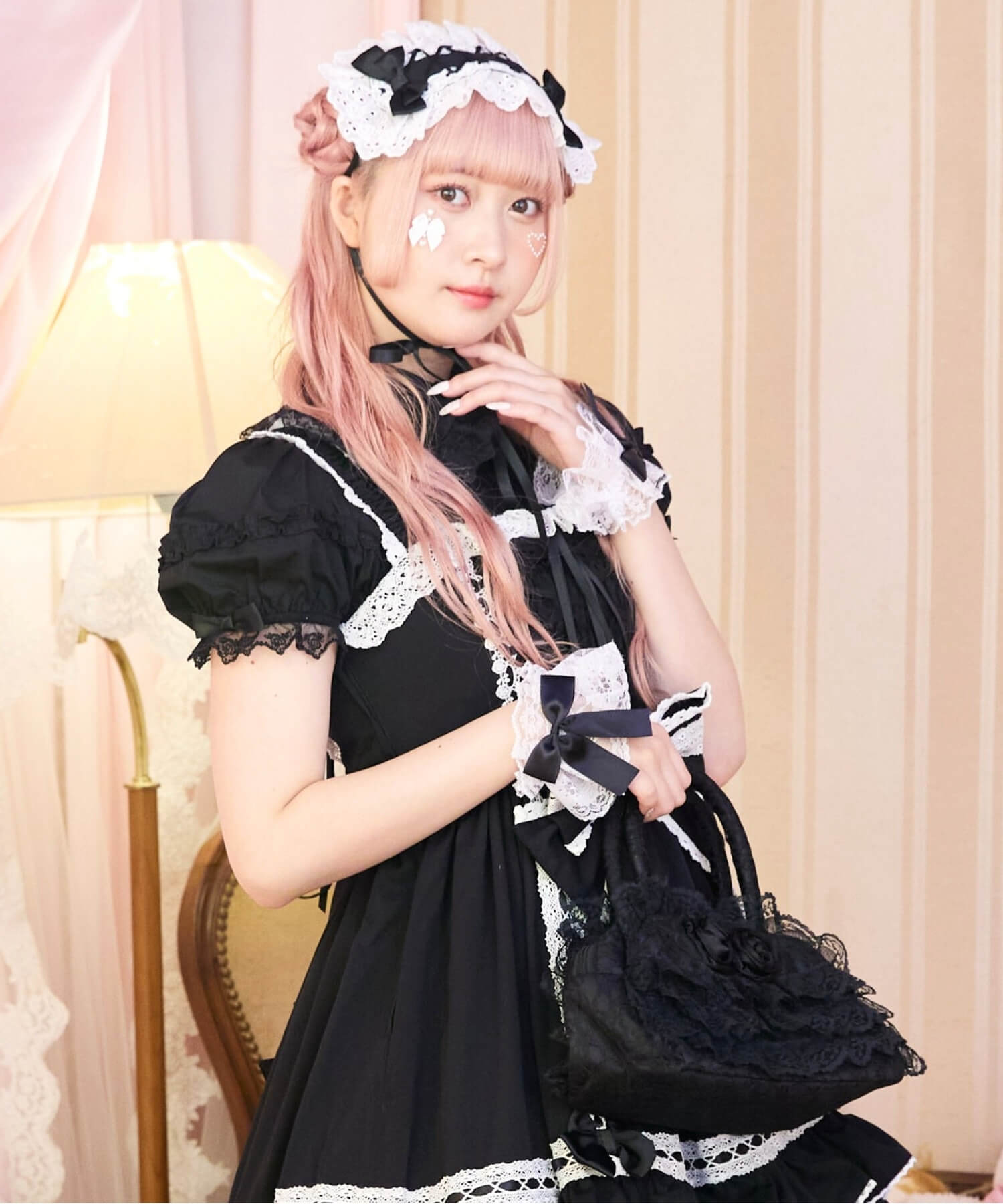 レースアップのリボンフリルジャンパースカート