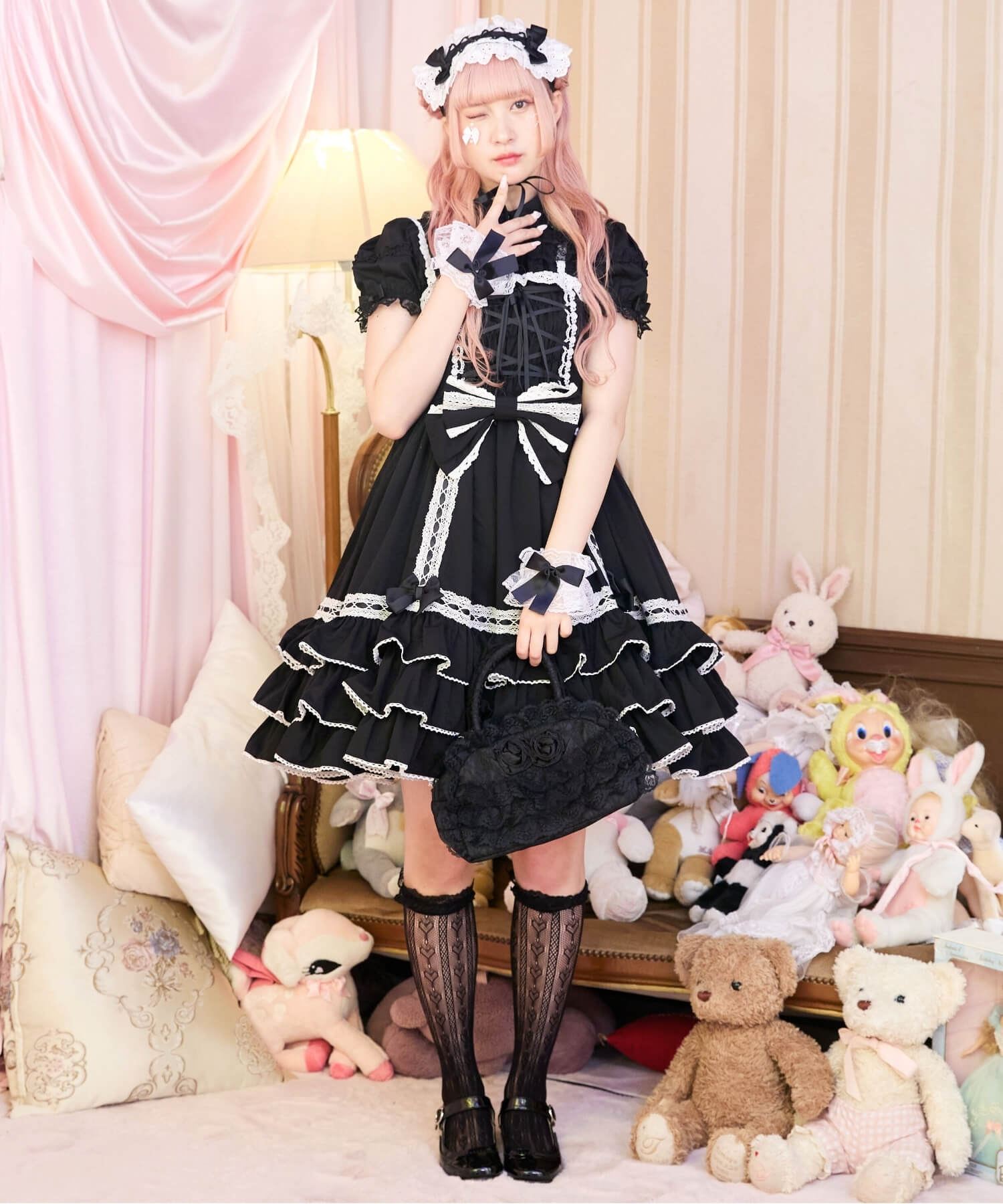 レースアップのリボンフリルジャンパースカート