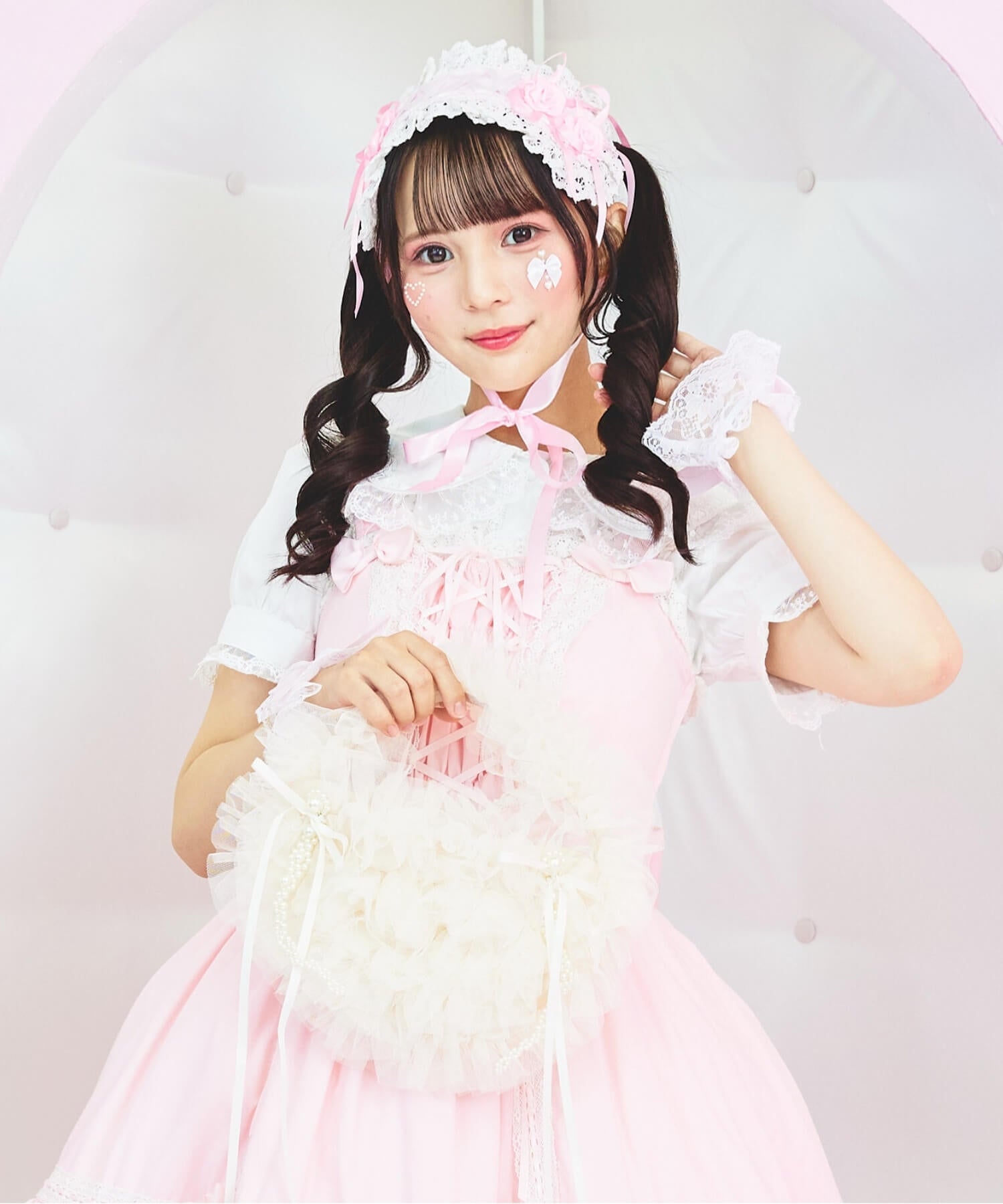 レースアップのリボンフリルジャンパースカート
